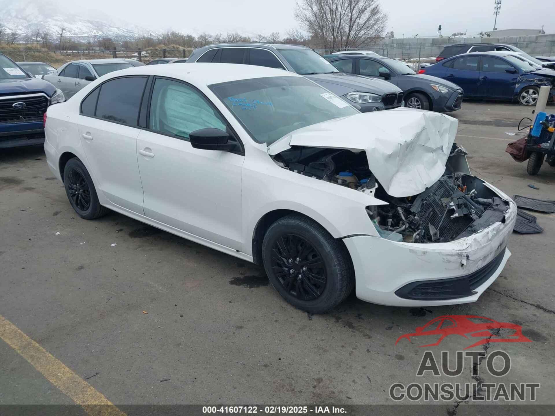 VOLKSWAGEN JETTA 2013 - 3VW2K7AJ7DM451770