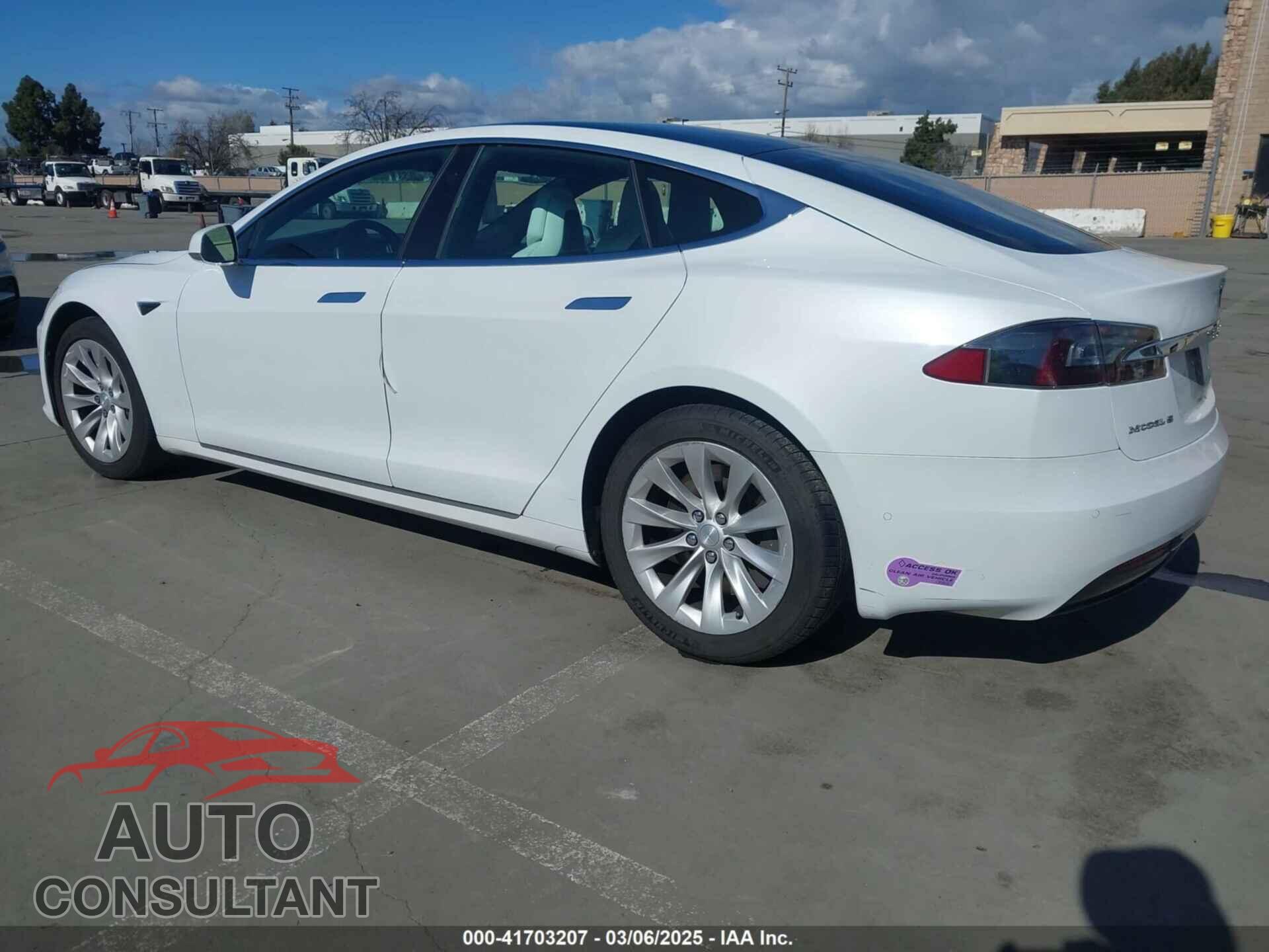 TESLA MODEL S 2018 - 5YJSA1E22JF271649