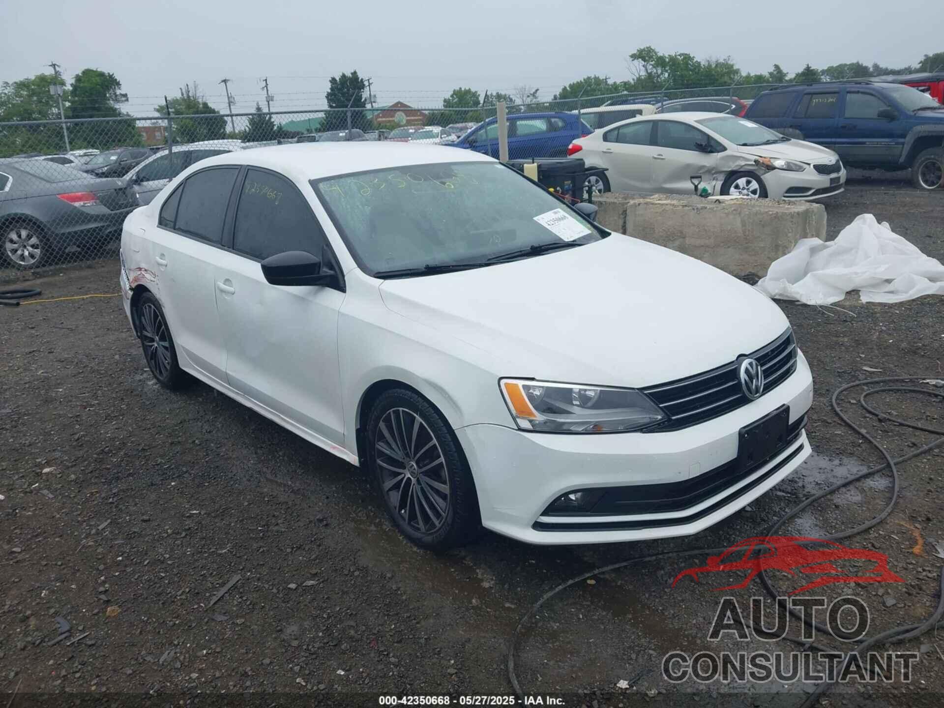 VOLKSWAGEN JETTA 2016 - 3VWD17AJXGM294719