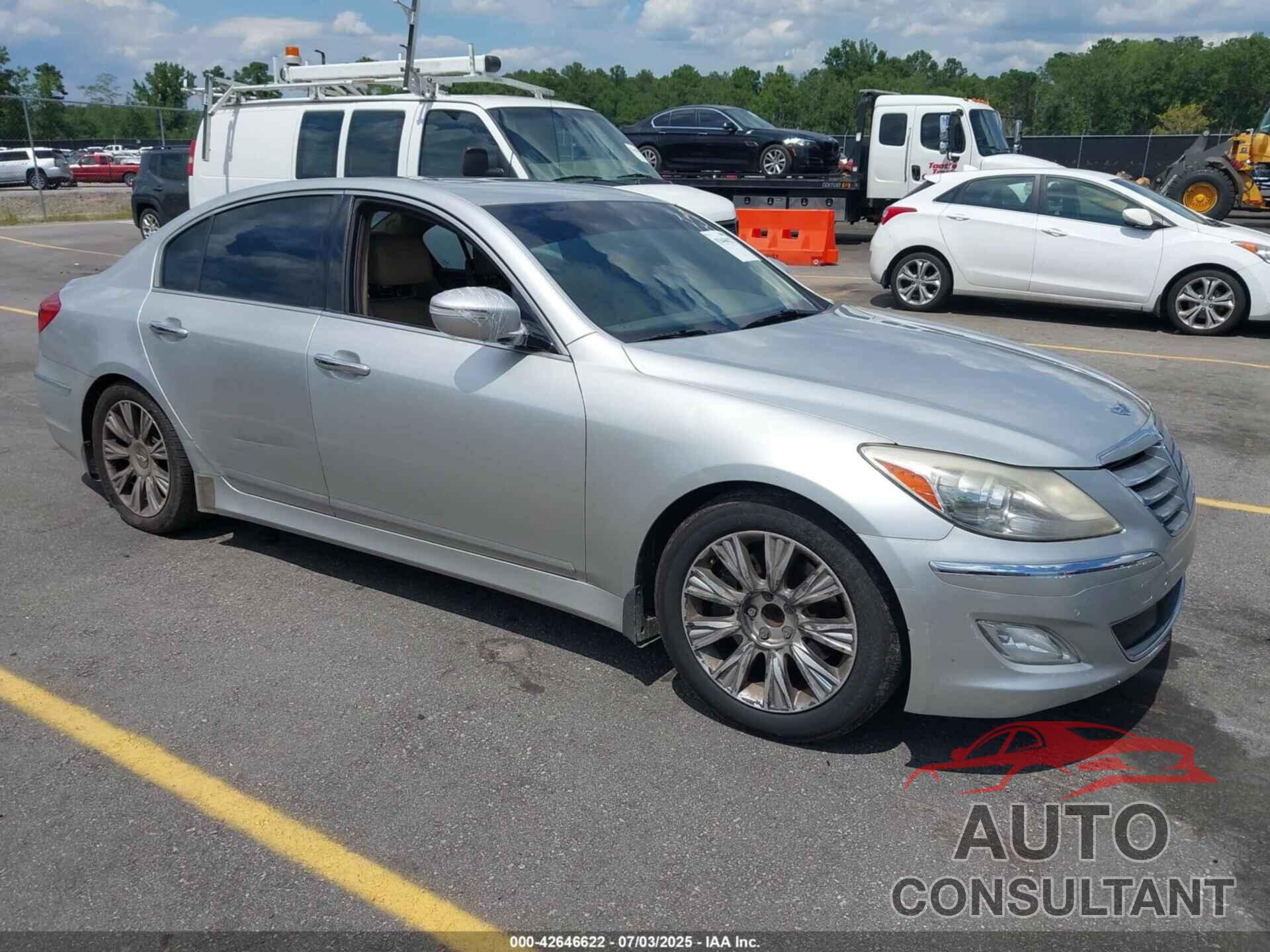 HYUNDAI GENESIS 2012 - KMHGC4DF0CU206780