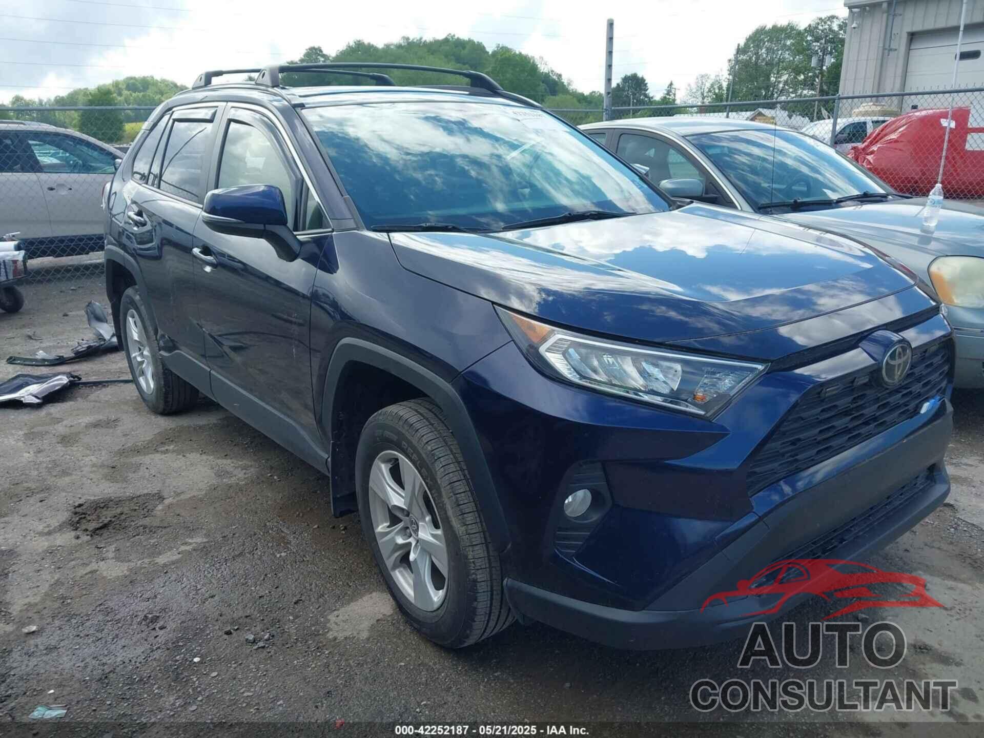 TOYOTA RAV4 2021 - JTMP1RFV4MD071915