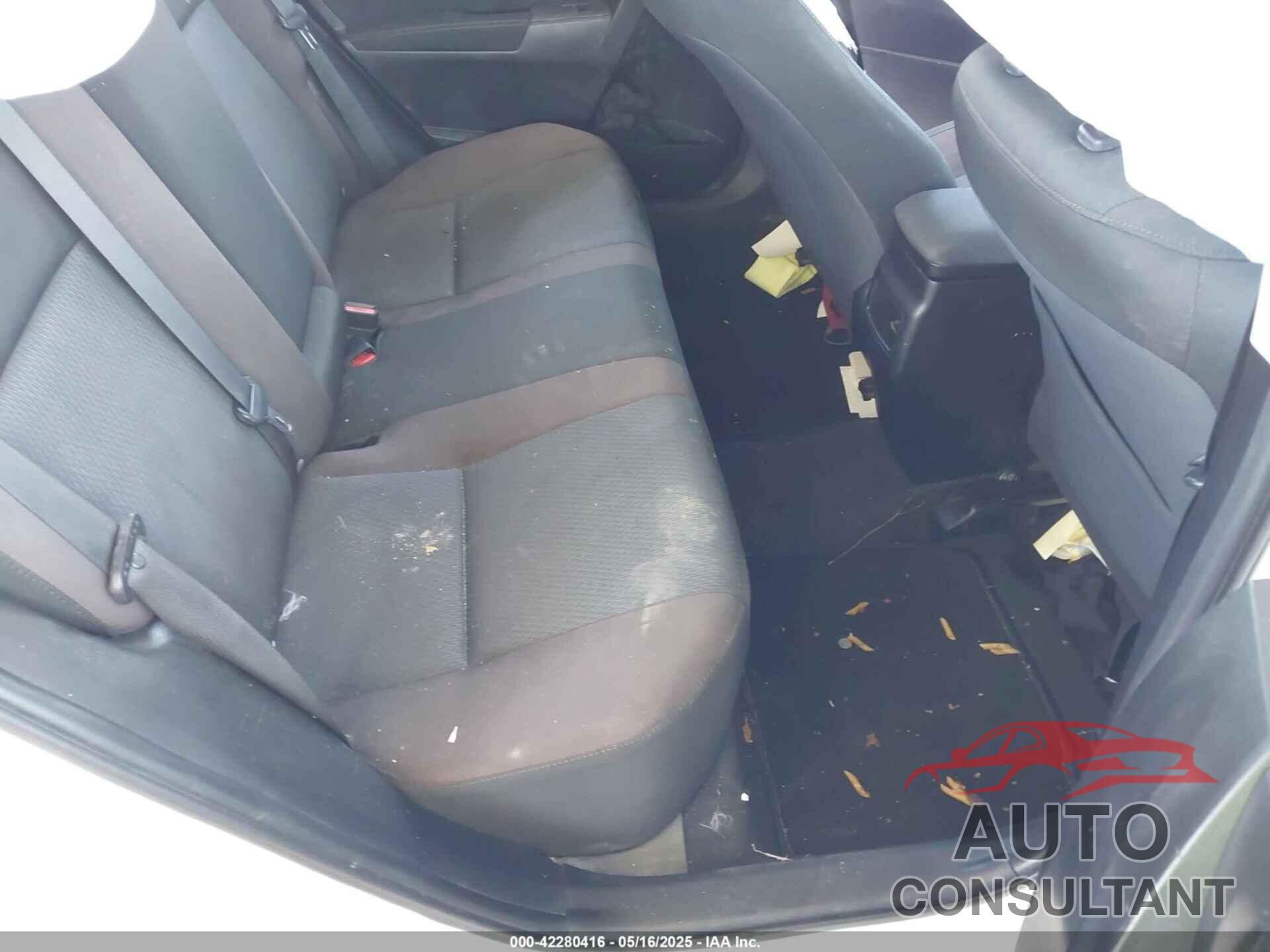 TOYOTA COROLLA 2019 - 5YFBURHE5KP945830