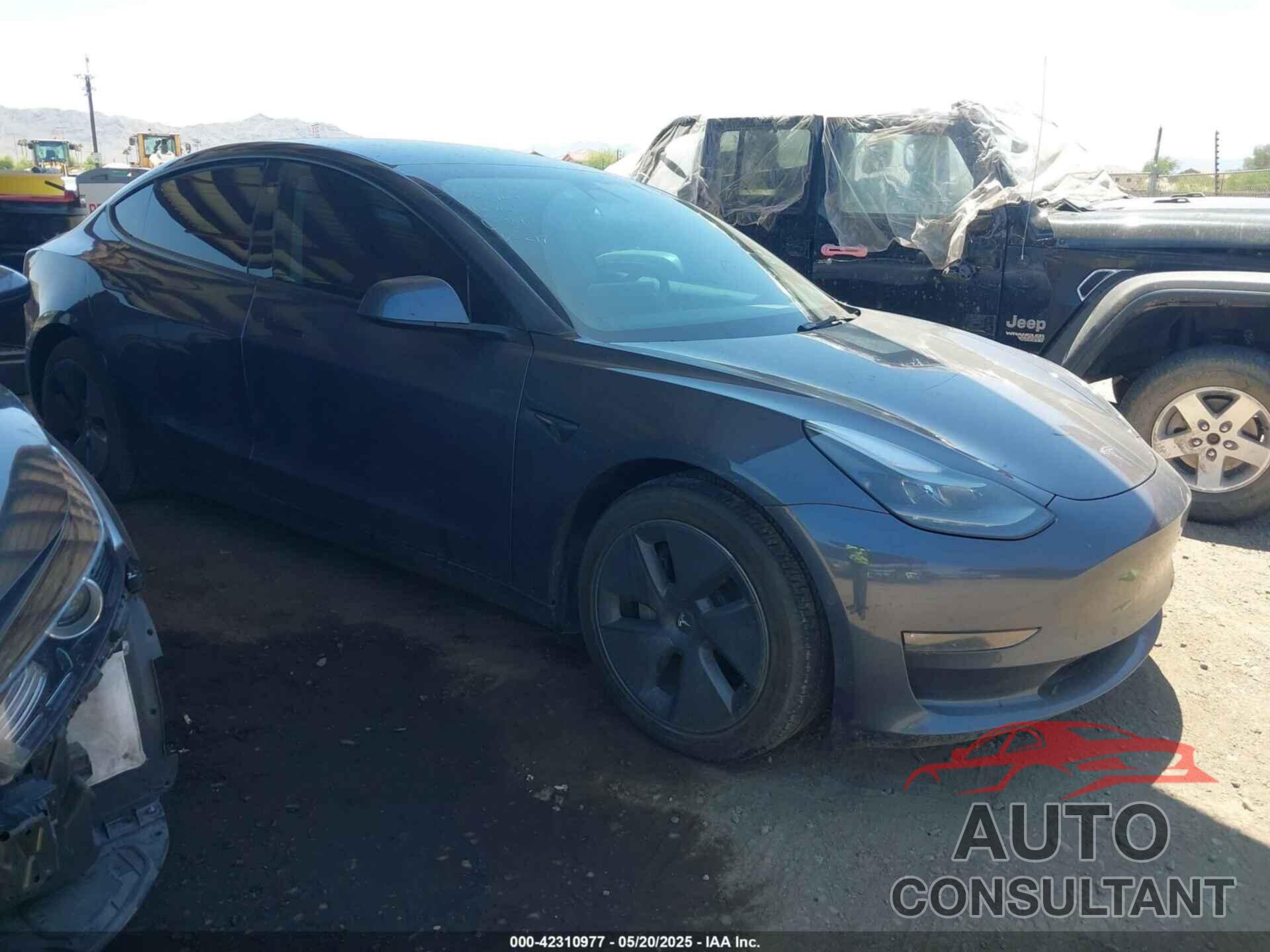TESLA MODEL 3 2022 - 5YJ3E1EB9NF167142