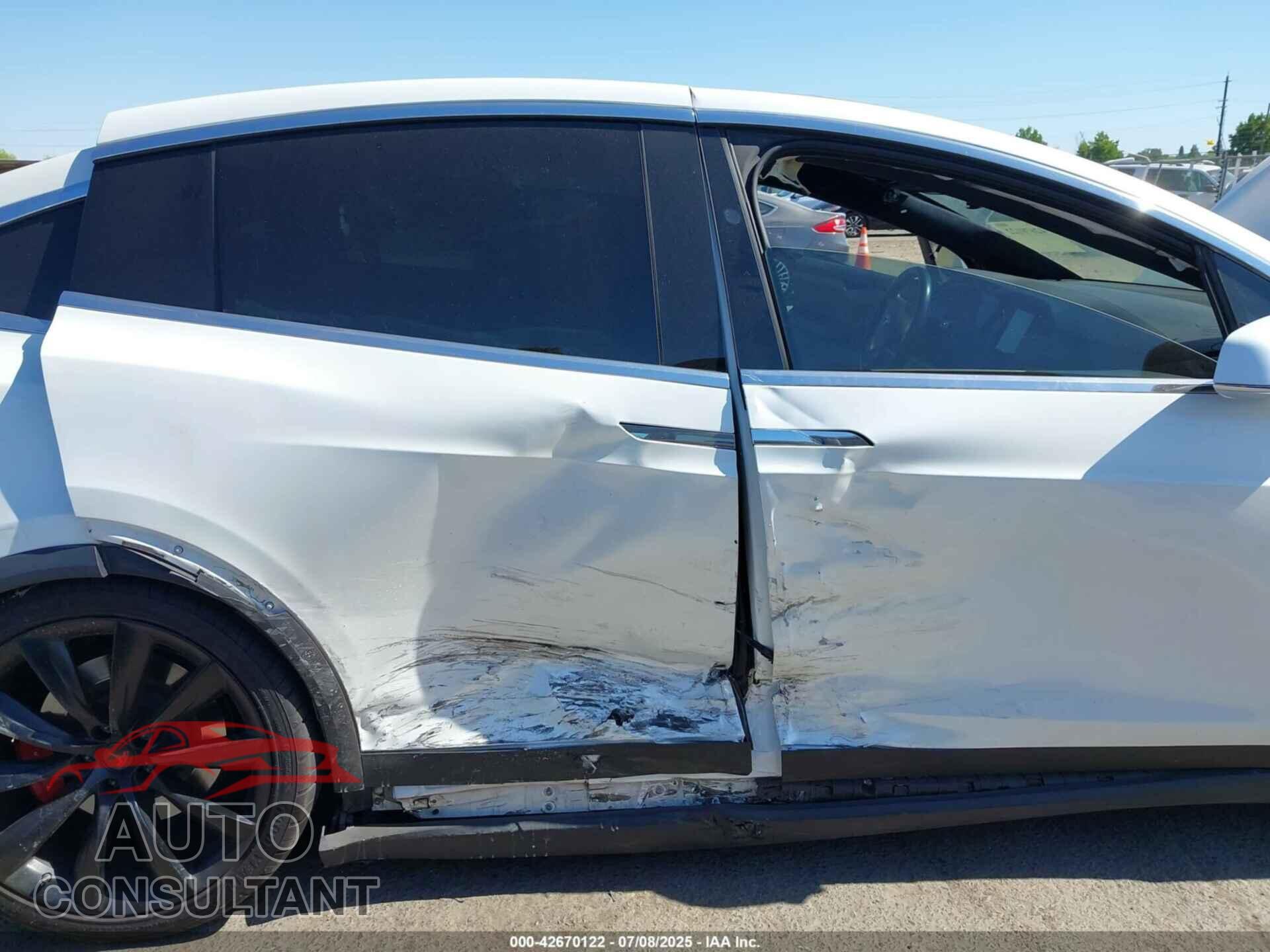 TESLA MODEL X 2020 - 5YJXCDE46LF270977