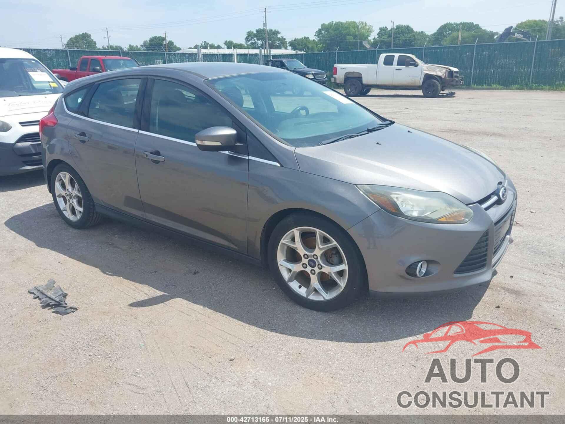 FORD FOCUS 2014 - 1FADP3N25EL224160