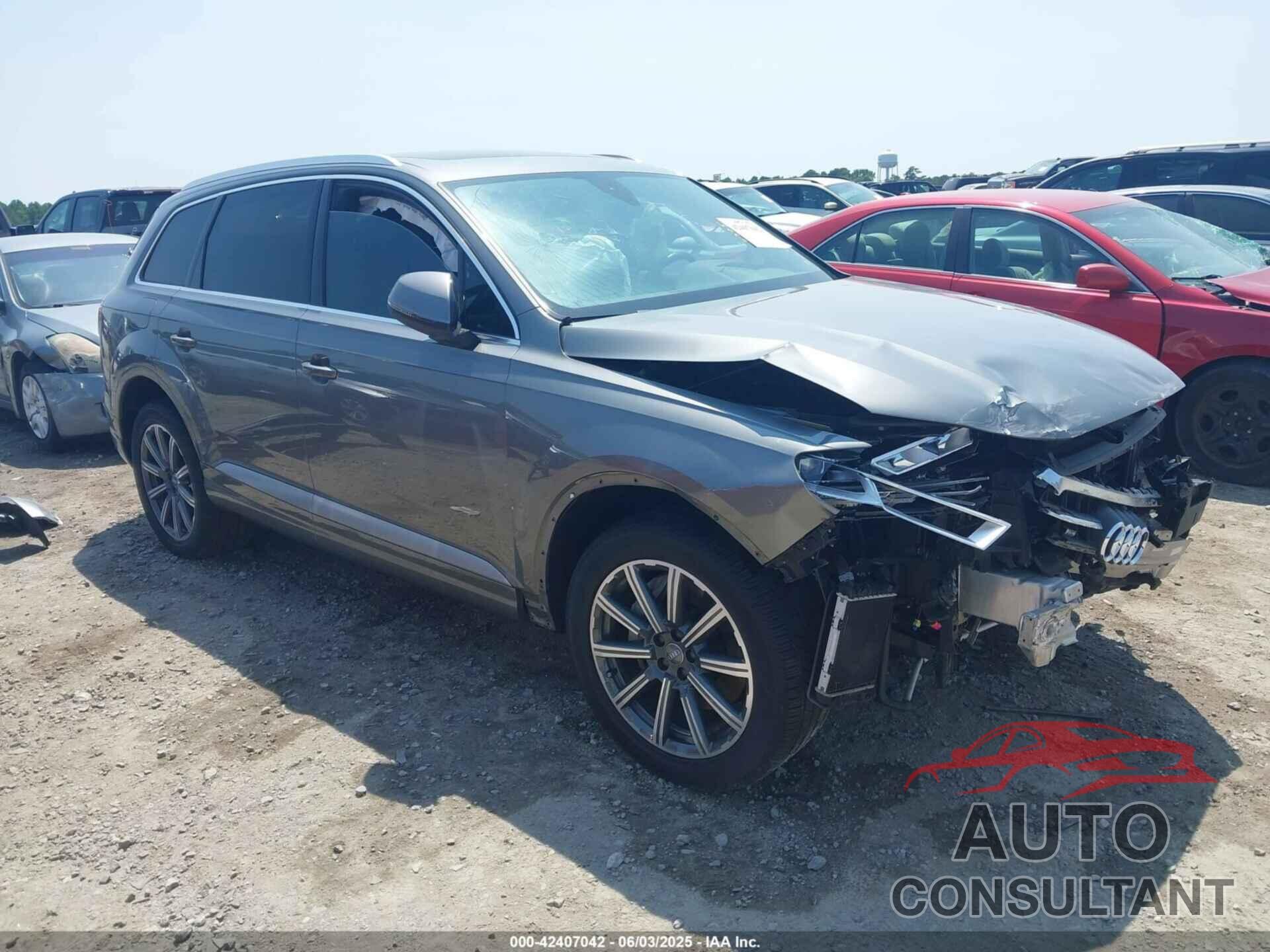 AUDI Q7 2017 - WA1LAAF70HD023216