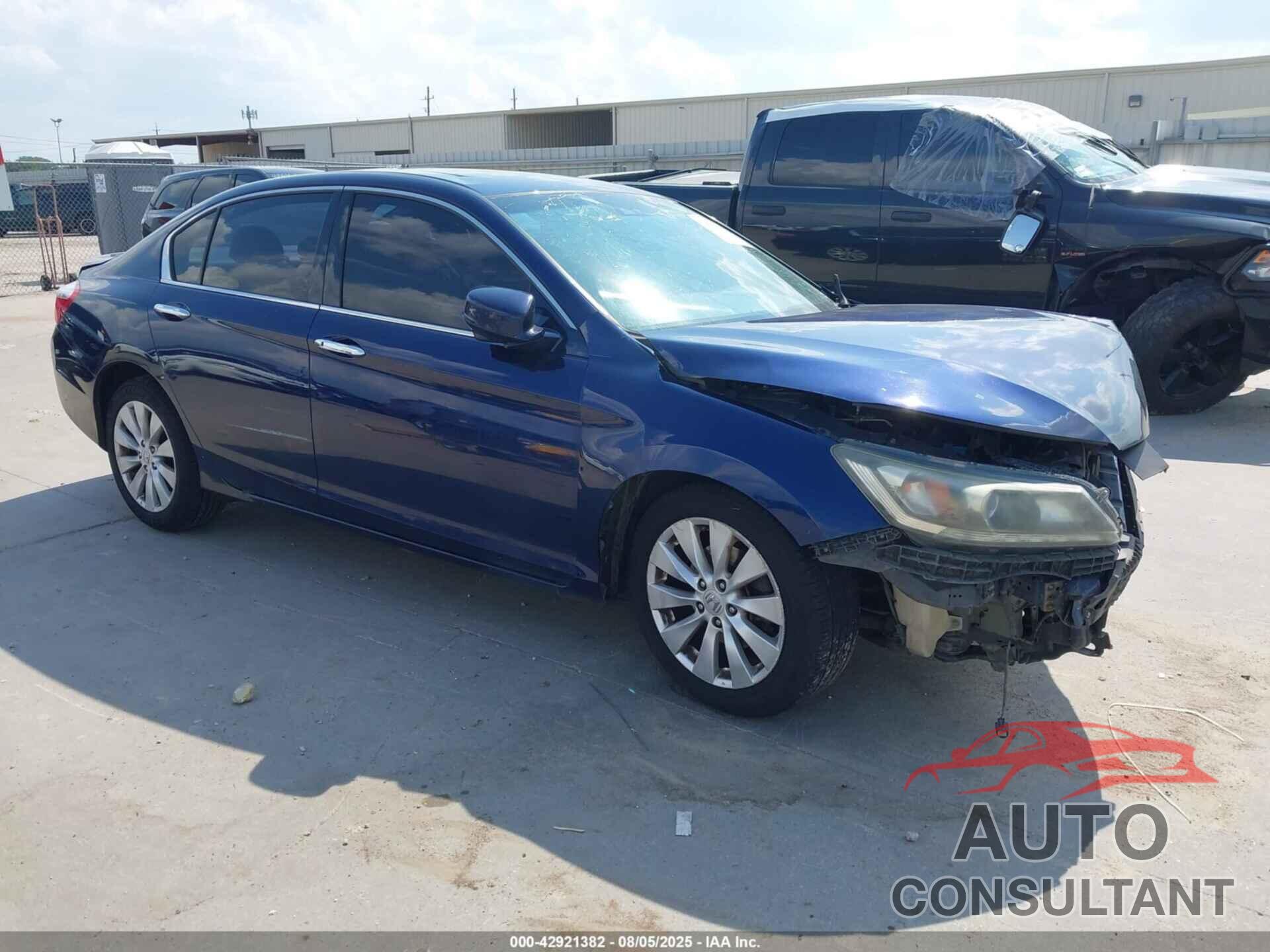 HONDA ACCORD 2013 - 1HGCR3F89DA025143