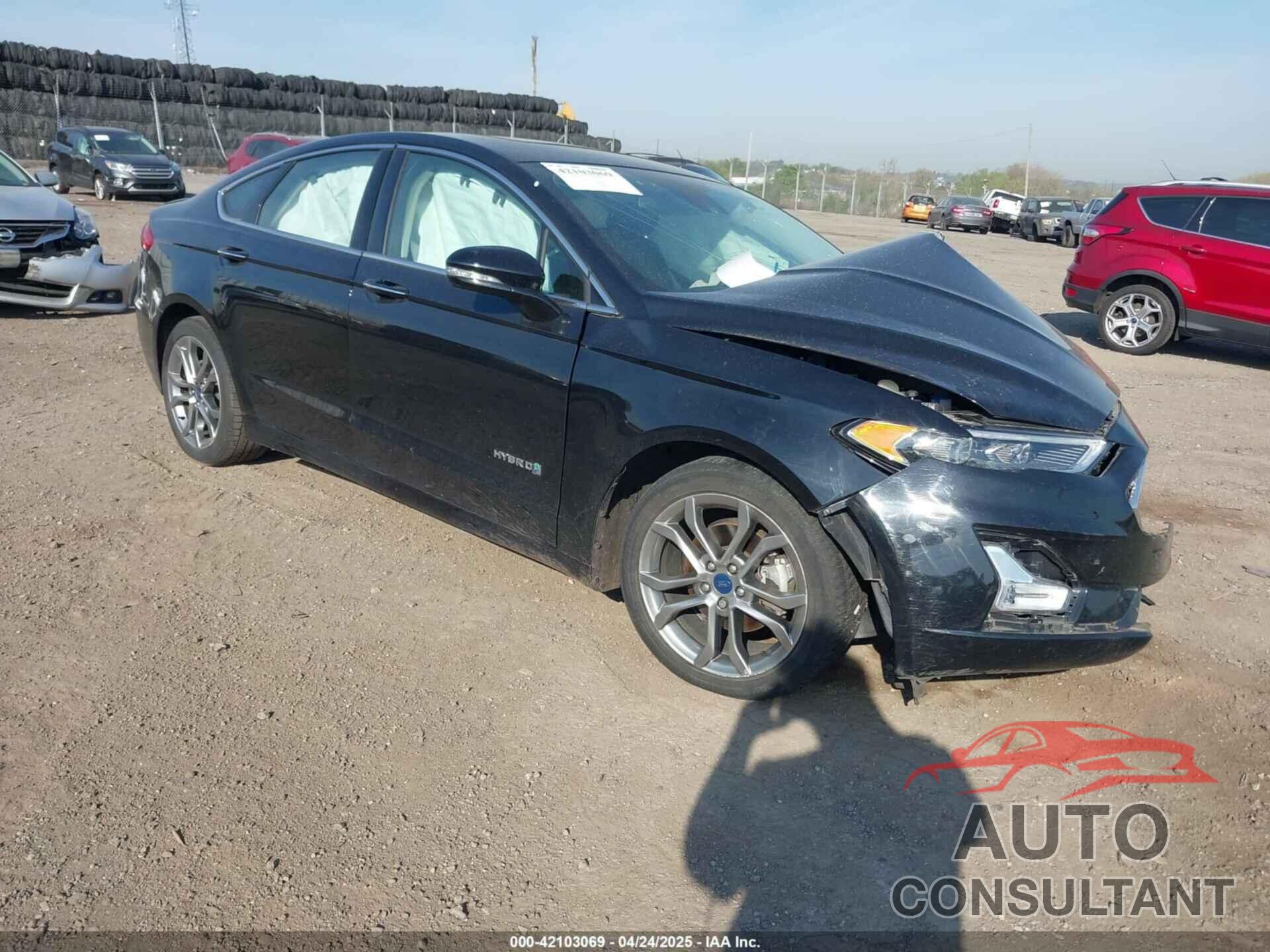 FORD FUSION HYBRID 2019 - 3FA6P0RU7KR159022