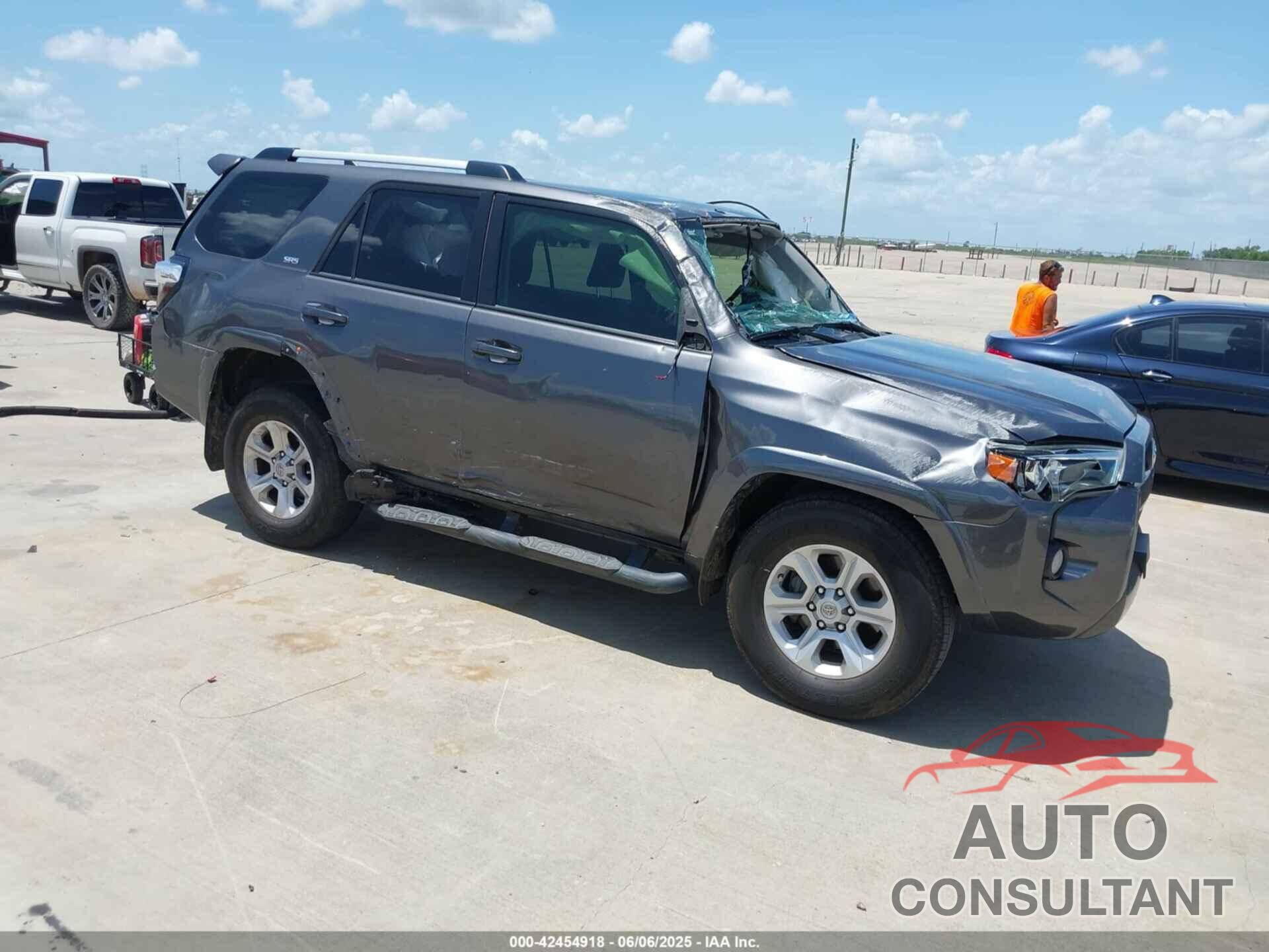 TOYOTA 4RUNNER 2020 - JTEZU5JR7L5224133