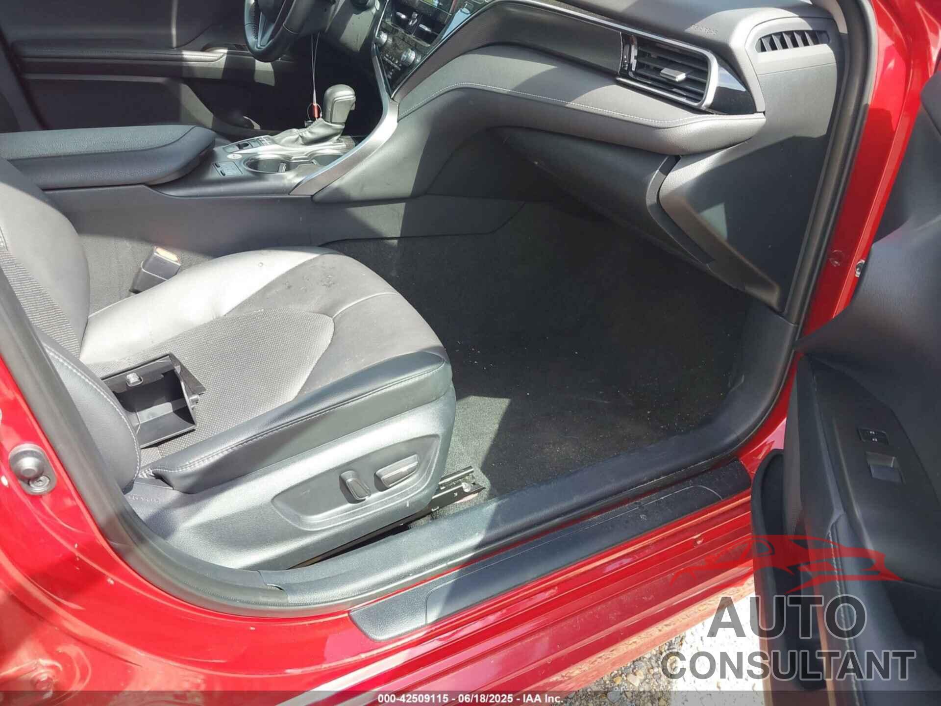 TOYOTA CAMRY 2023 - 4T1K61AK2PU165169