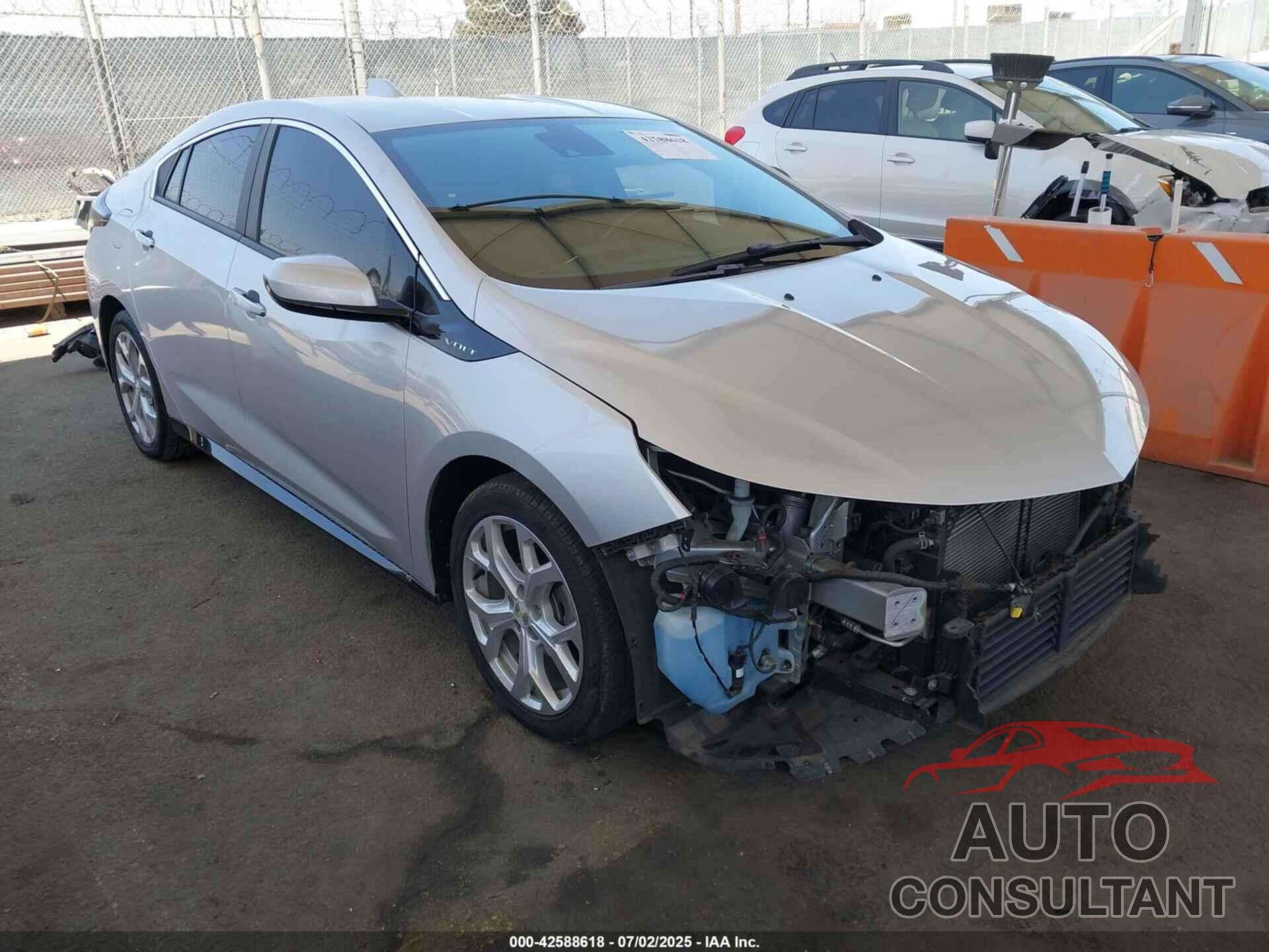CHEVROLET VOLT 2018 - 1G1RD6S54JU136321