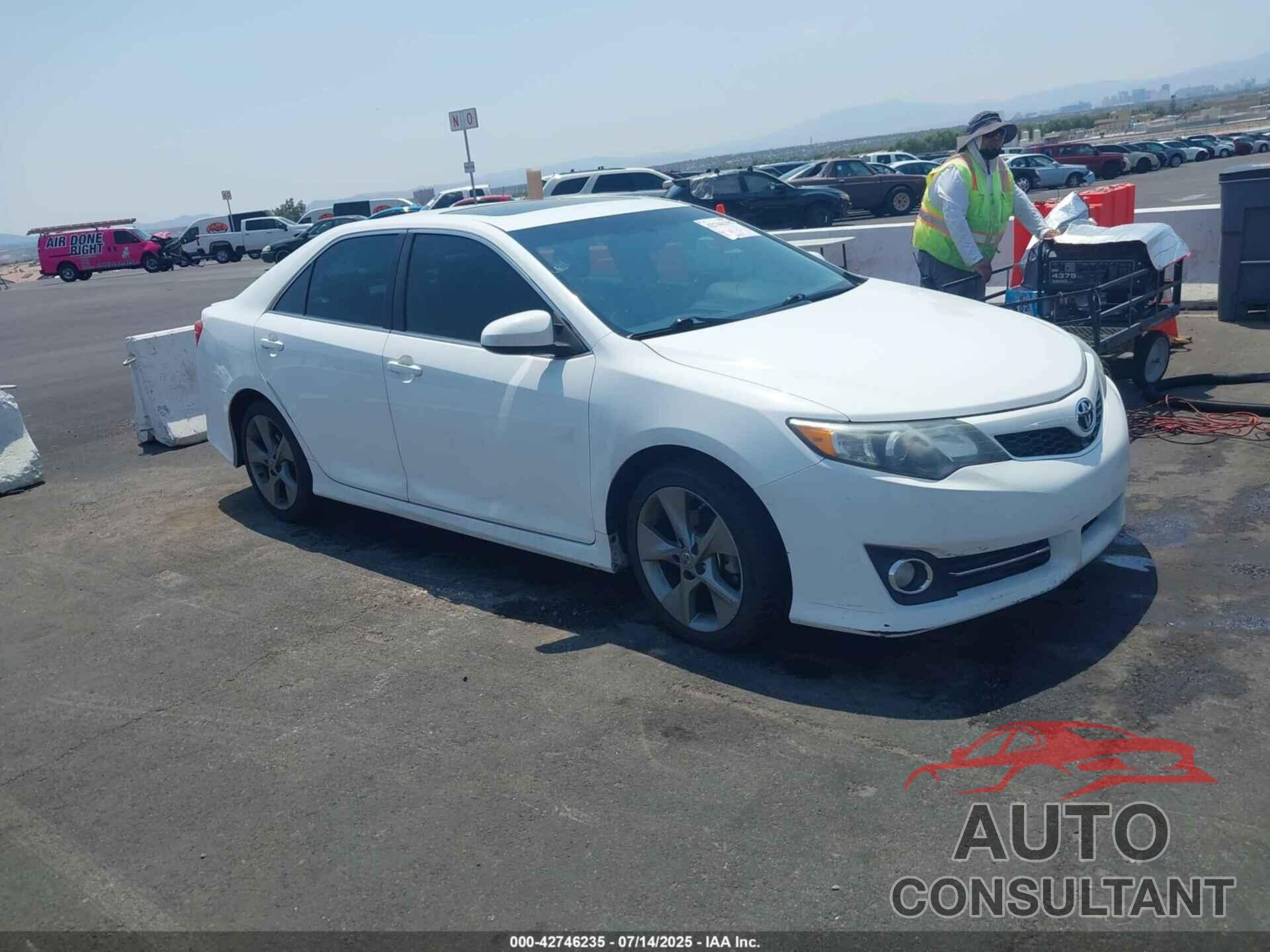 TOYOTA CAMRY 2014 - 4T1BF1FK1EU760309