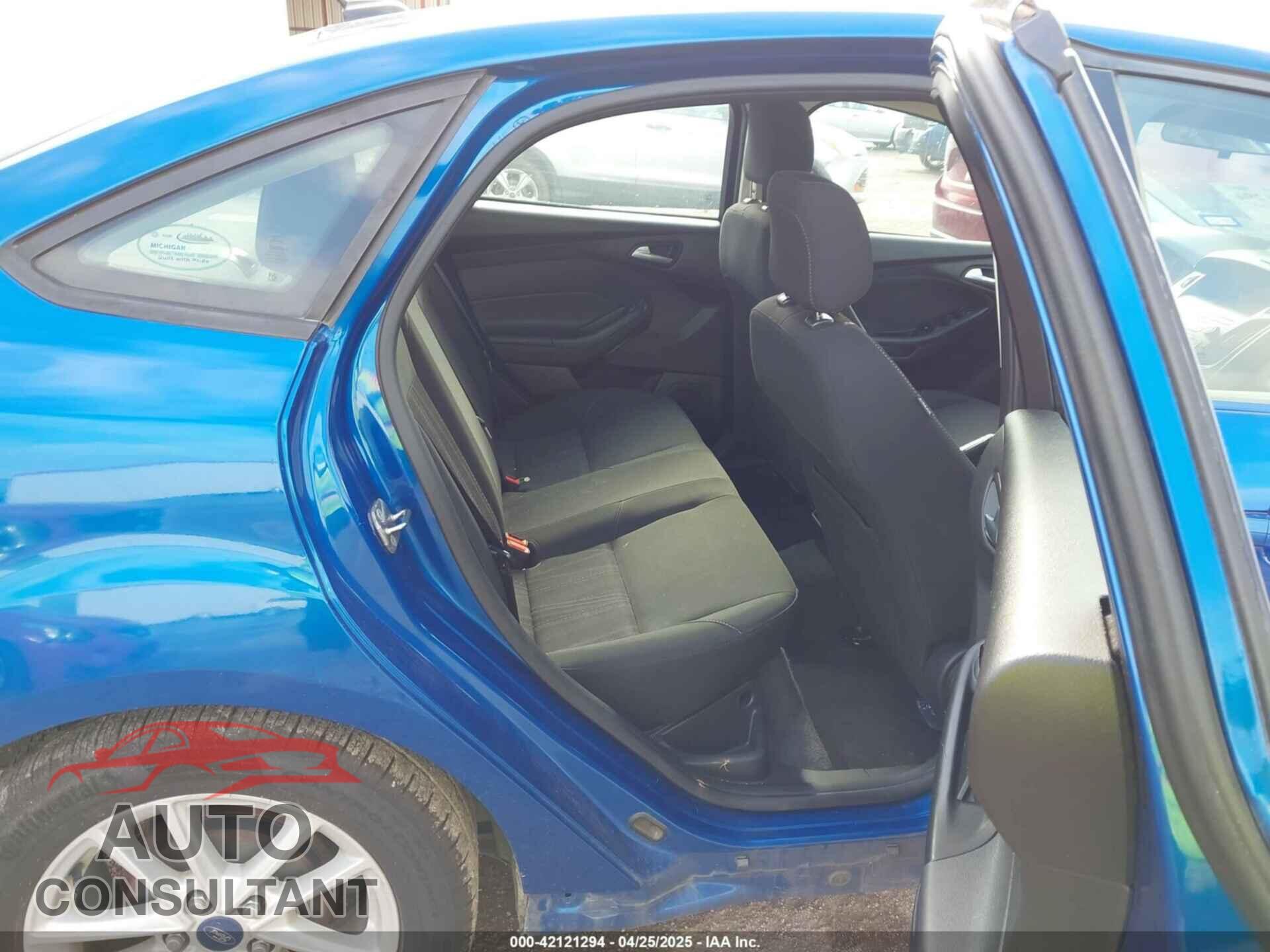 FORD FOCUS 2018 - 1FADP3F2XJL293337