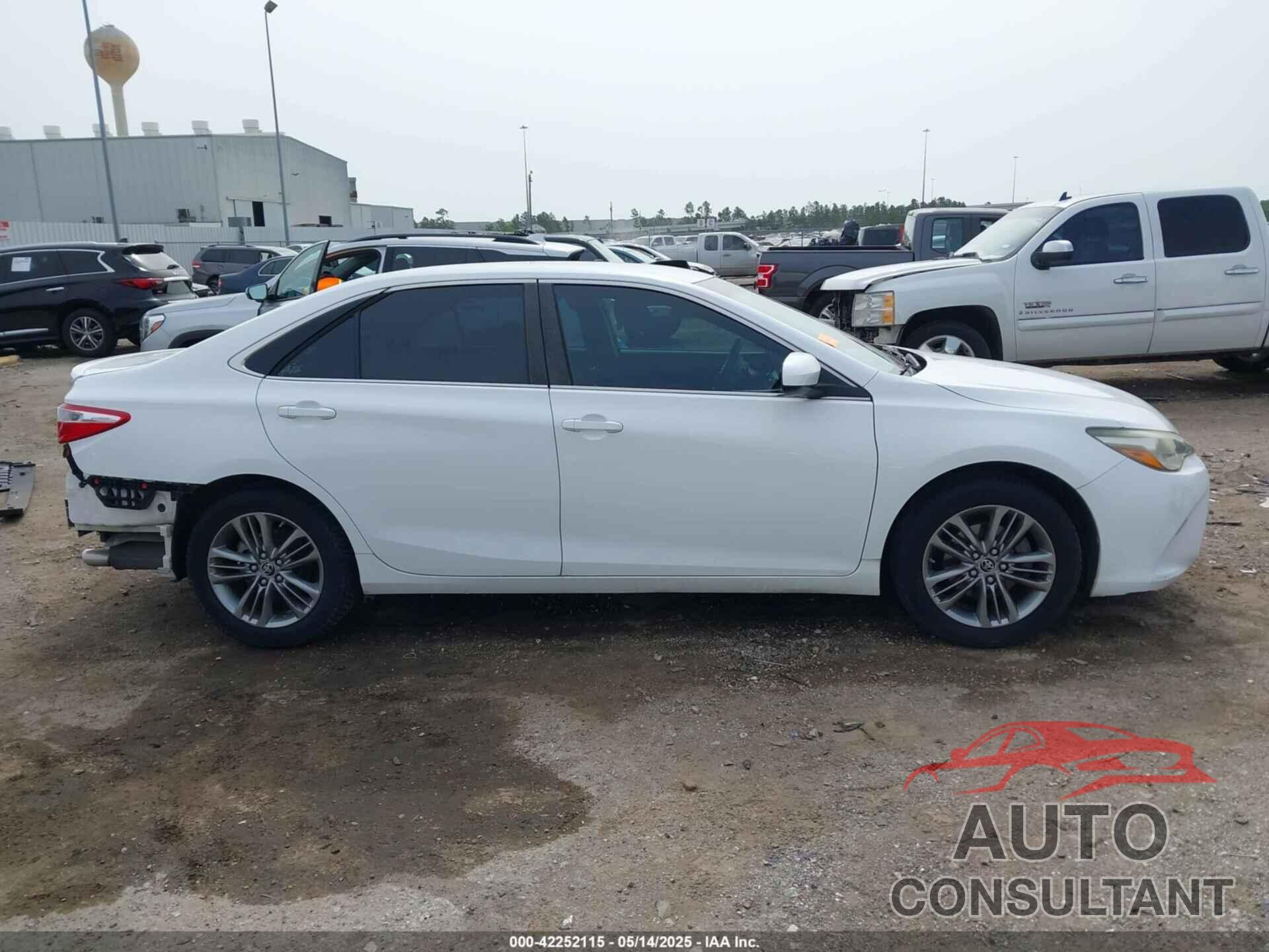 TOYOTA CAMRY 2016 - 4T1BF1FK3GU131024