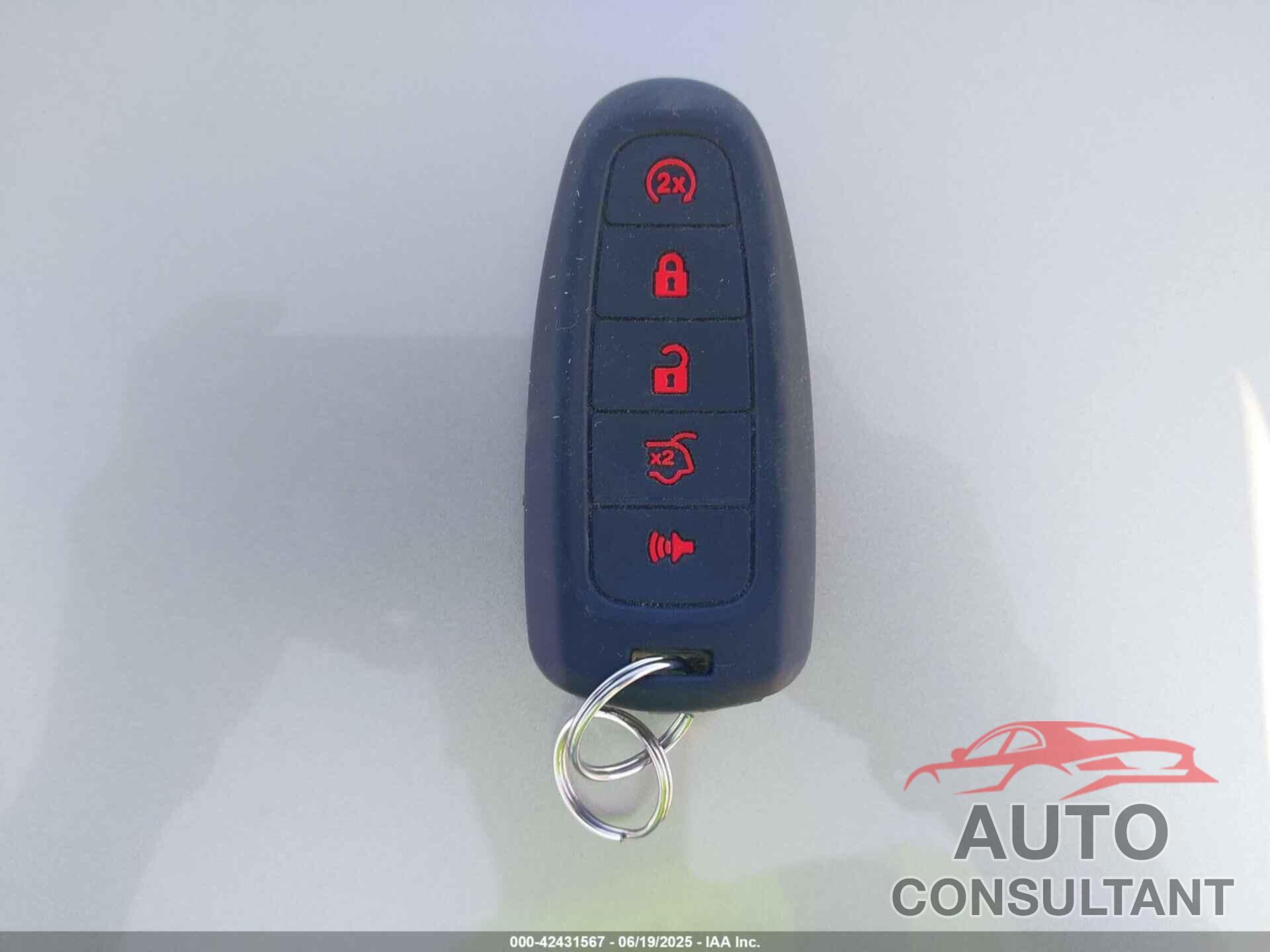 FORD ESCAPE 2016 - 1FMCU9J97GUC21242