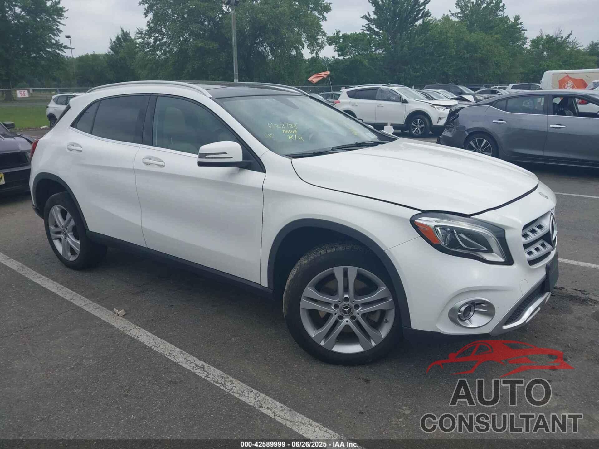 MERCEDES-BENZ GLA 250 2020 - WDCTG4GB8LU028840
