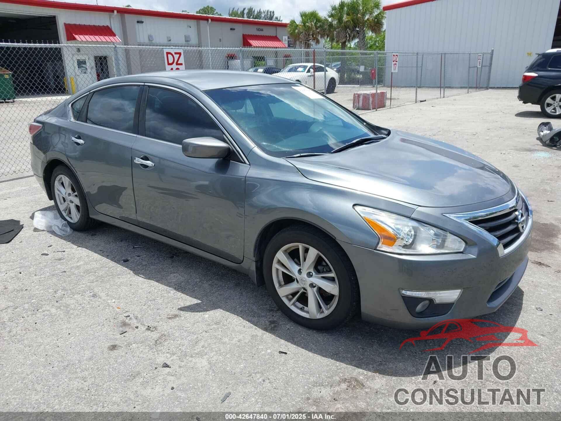 NISSAN ALTIMA 2015 - 1N4AL3AP0FC217005