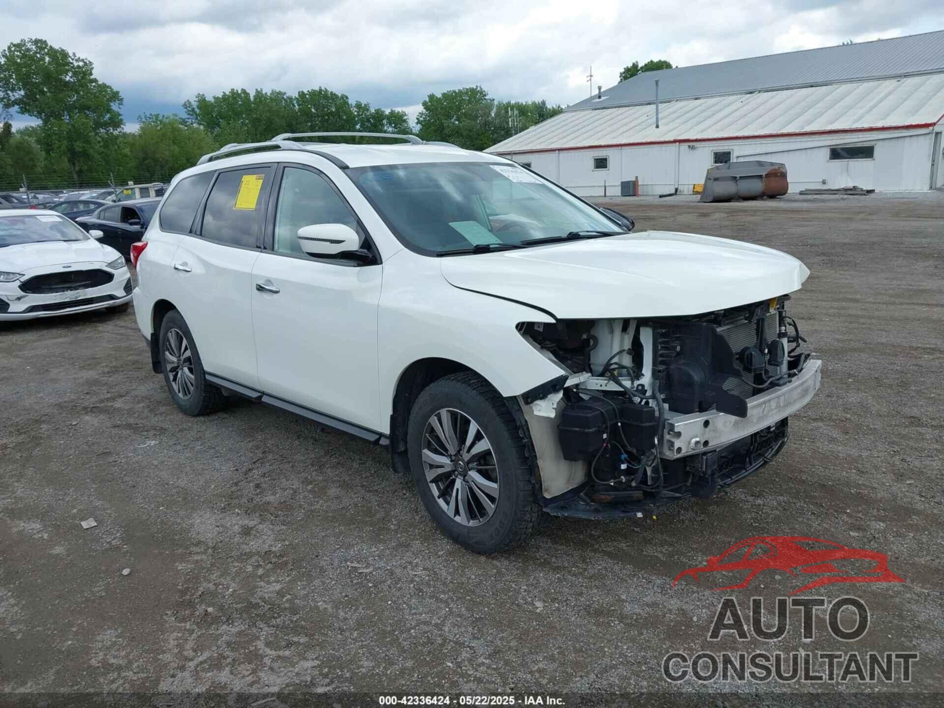 NISSAN PATHFINDER 2018 - 5N1DR2MM4JC664460