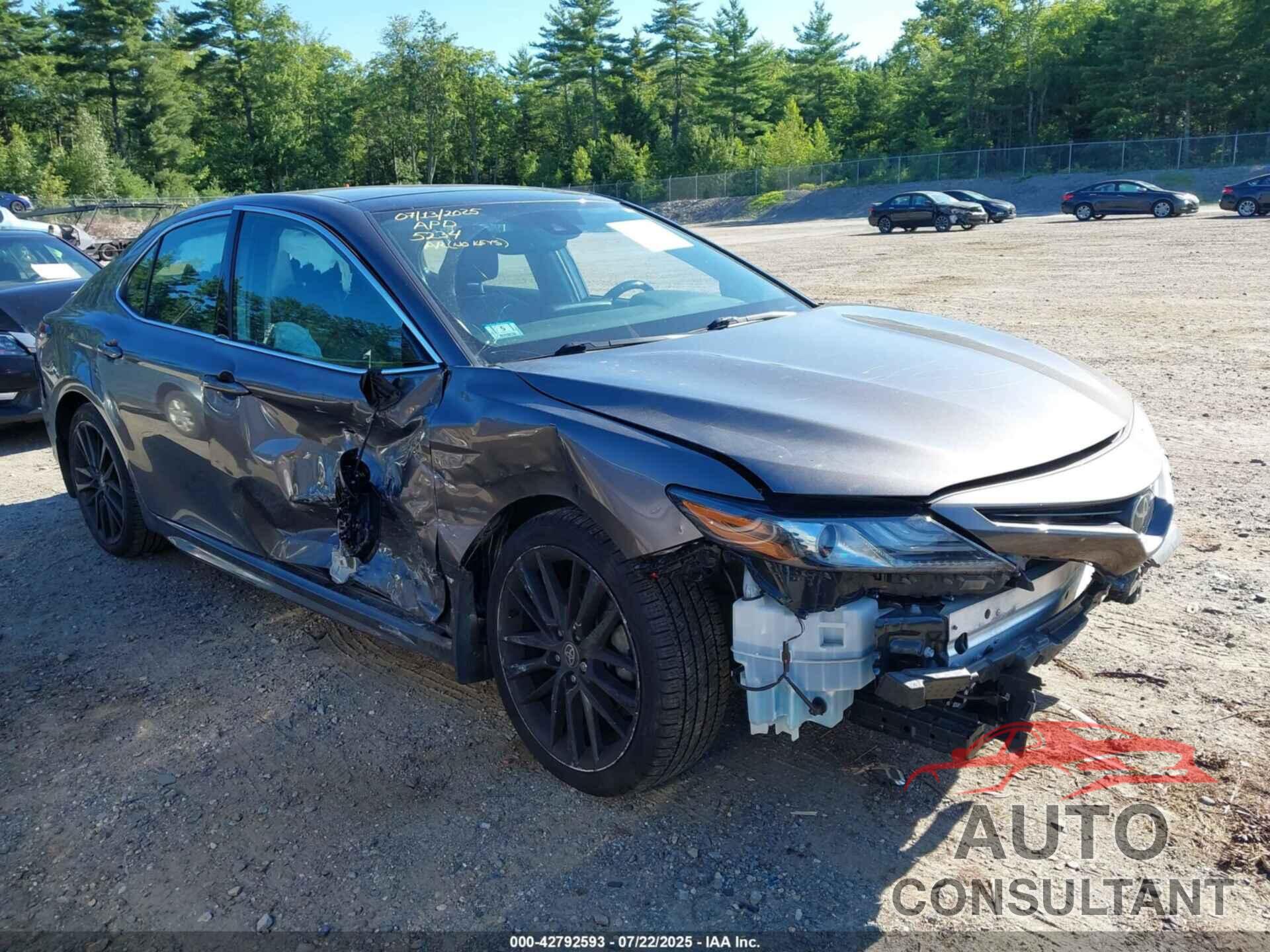 TOYOTA CAMRY 2021 - 4T1K61BK3MU035234