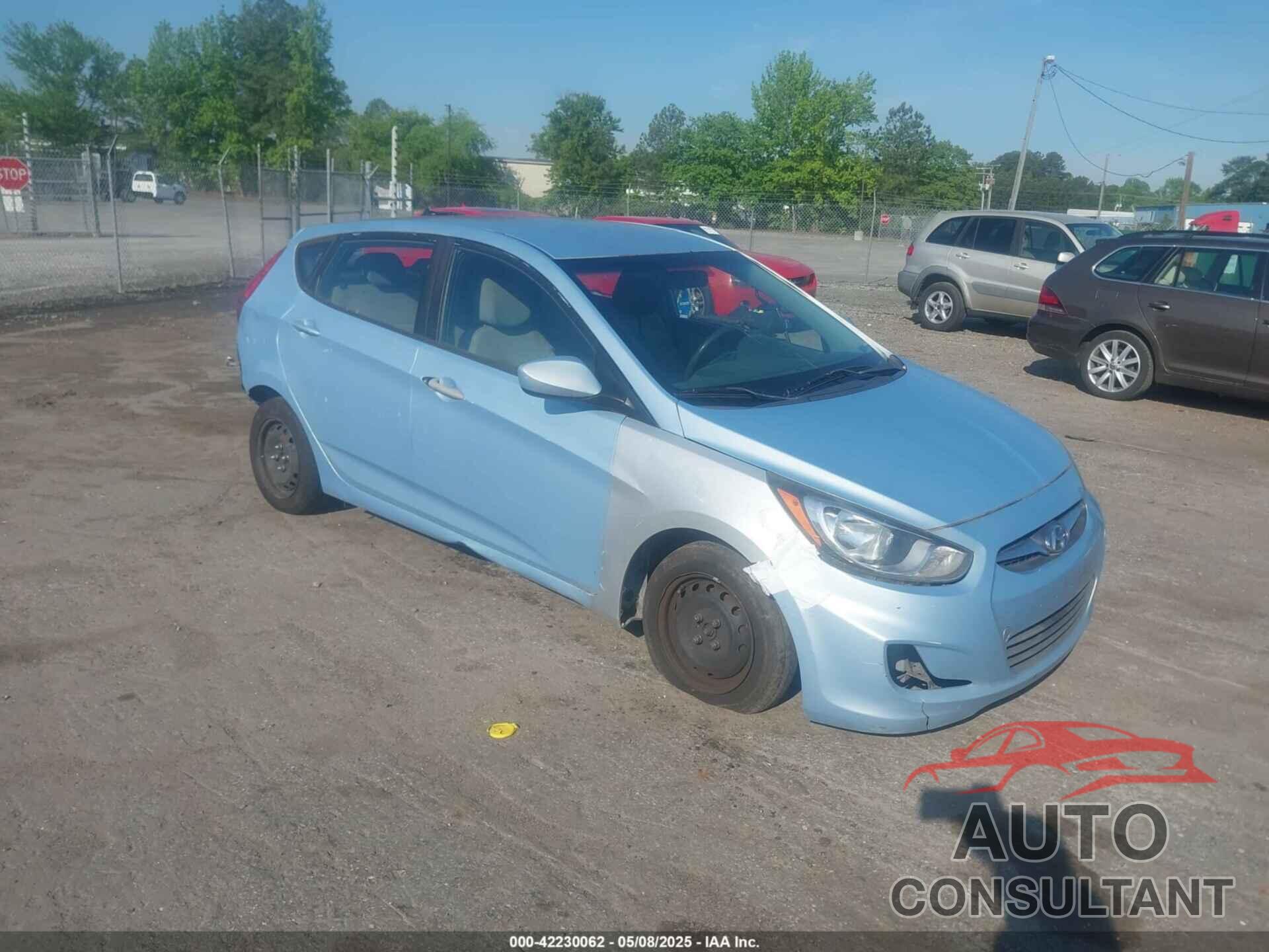 HYUNDAI ACCENT 2013 - KMHCT5AE4DU119904