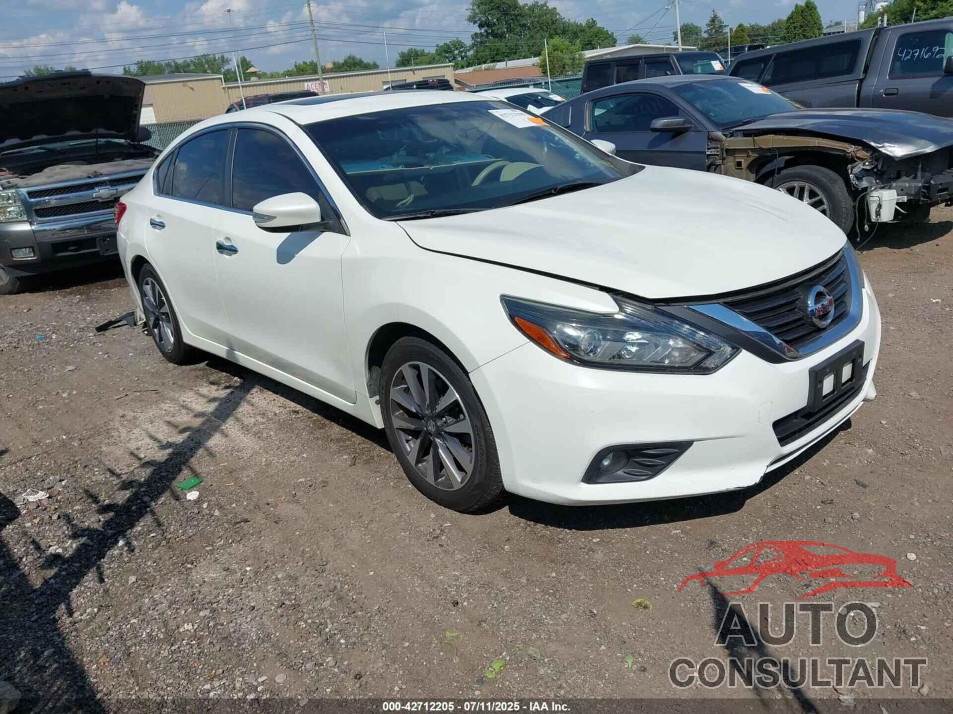 NISSAN ALTIMA 2017 - 1N4AL3AP7HC151619
