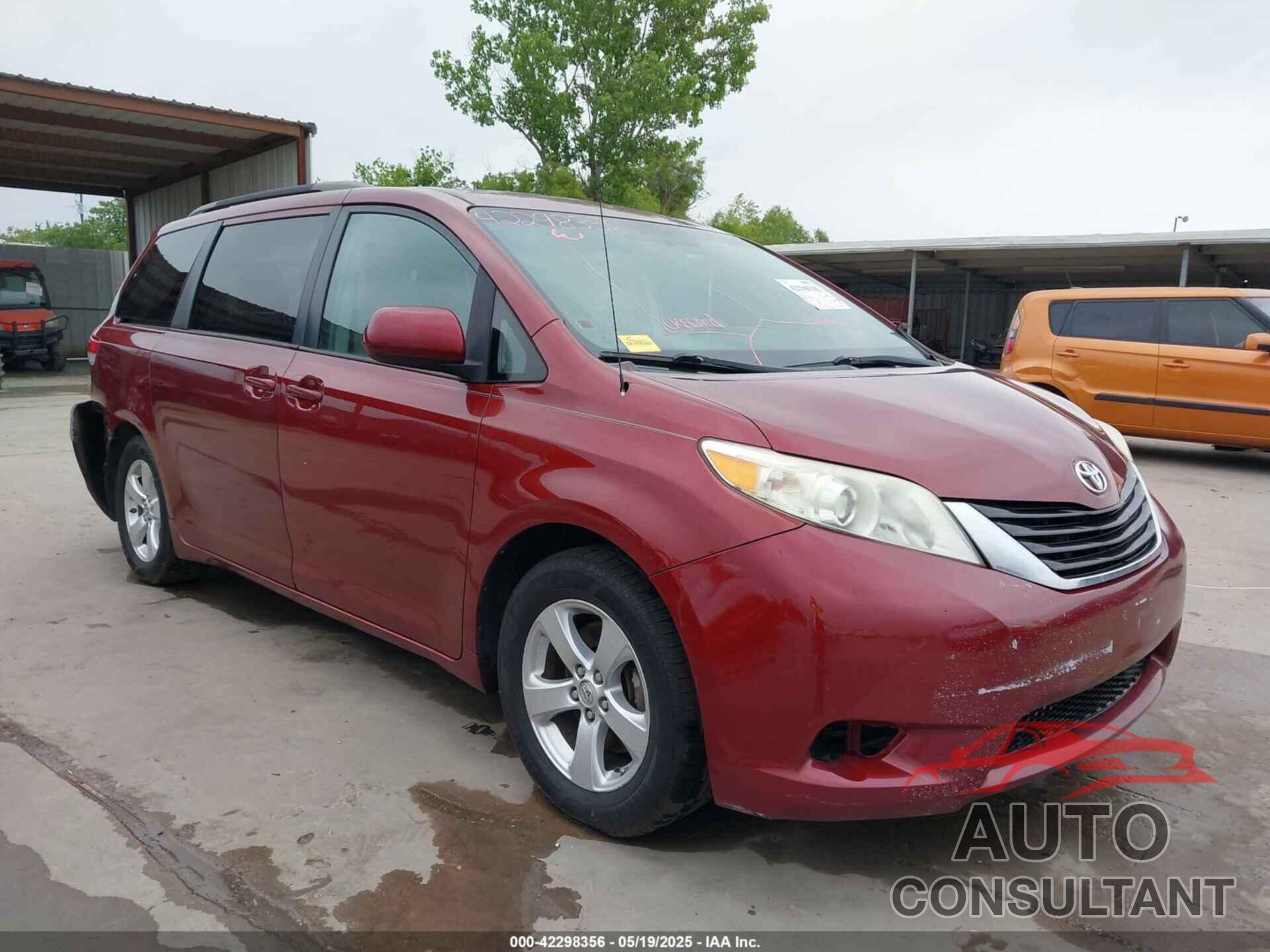 TOYOTA SIENNA 2014 - 5TDKK3DC9ES466877