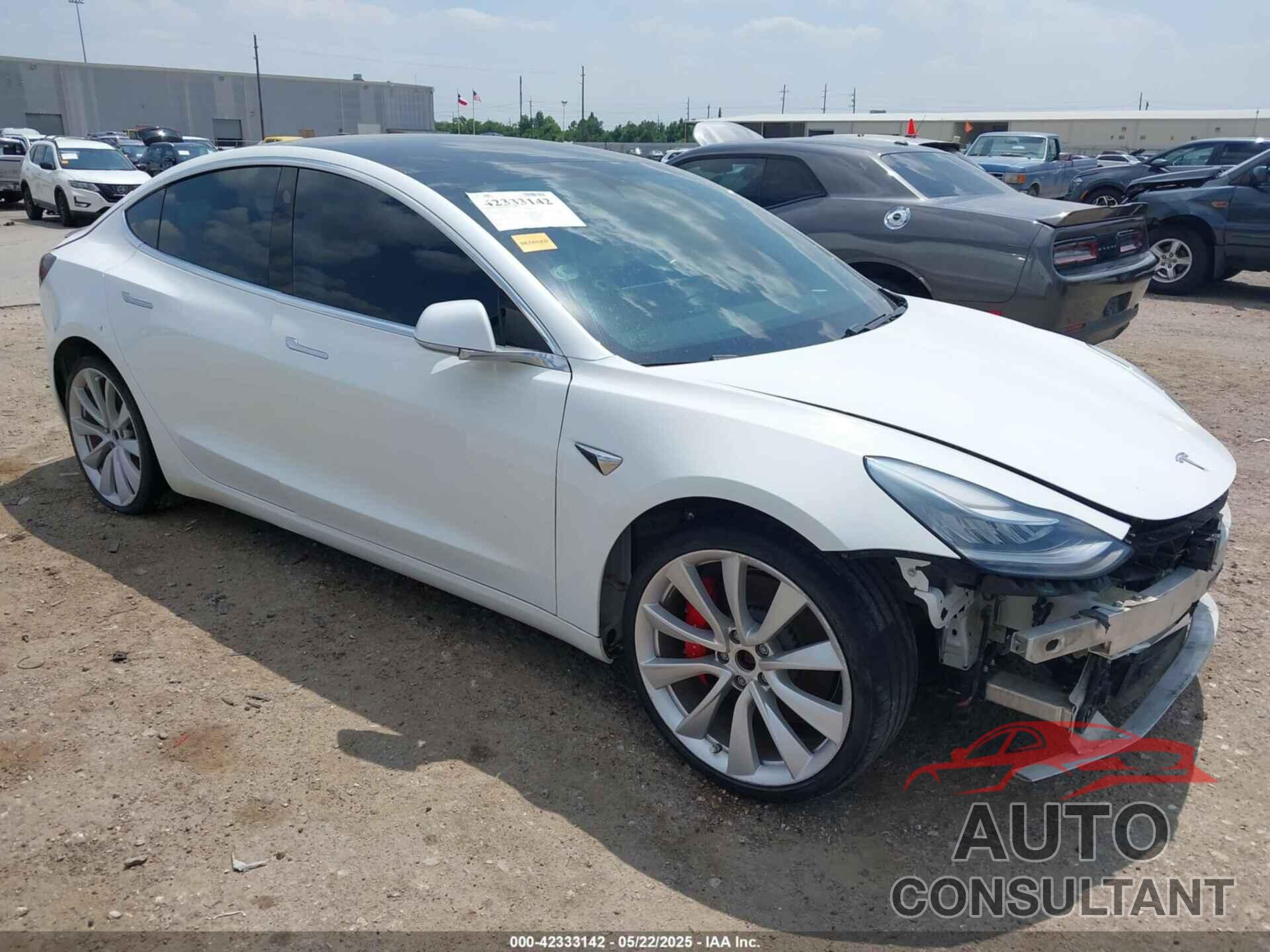 TESLA MODEL 3 2019 - 5YJ3E1EB6KF425631