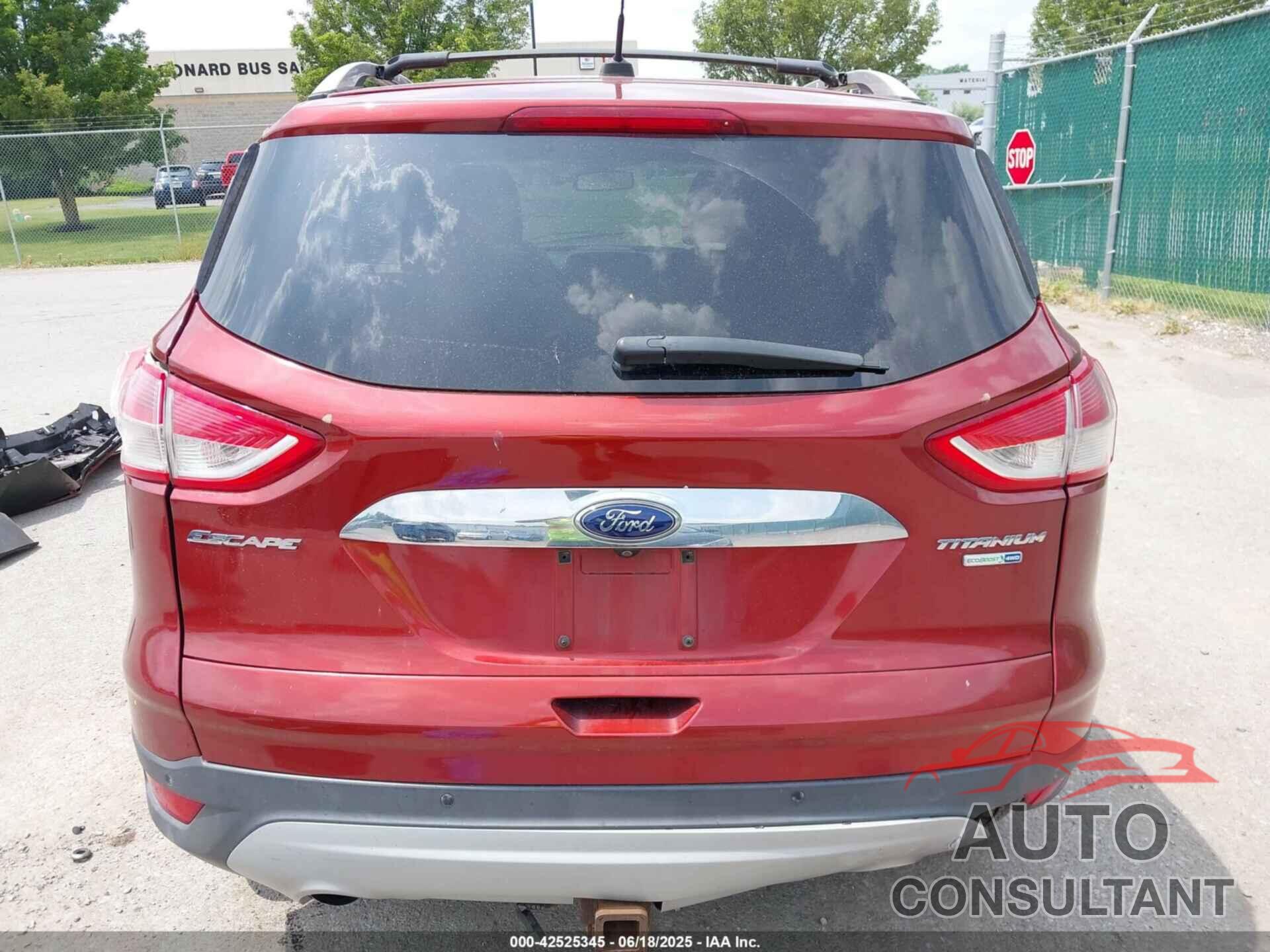 FORD ESCAPE 2014 - 1FMCU9J93EUB41966