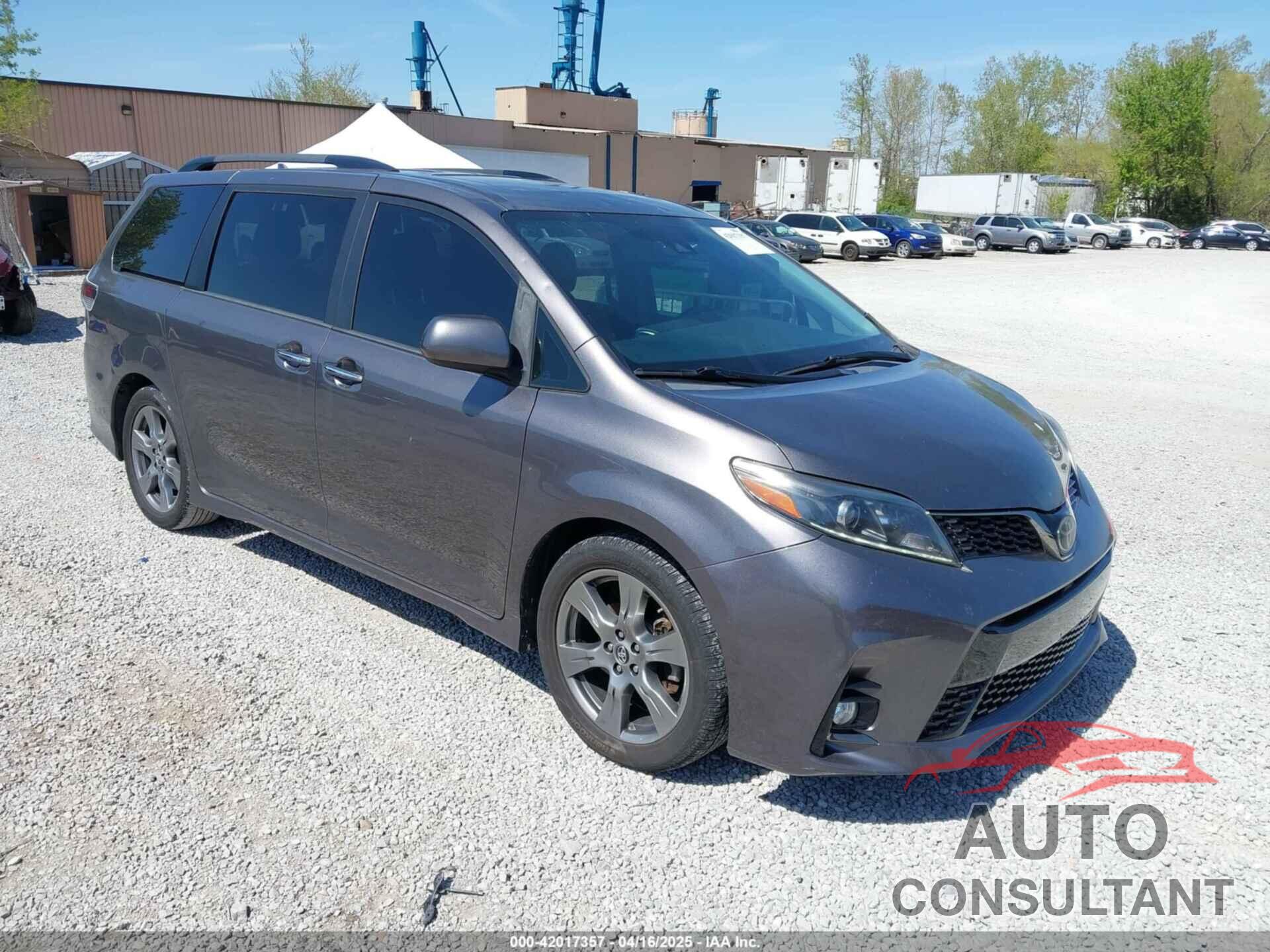 TOYOTA SIENNA 2019 - 5TDXZ3DC8KS987473