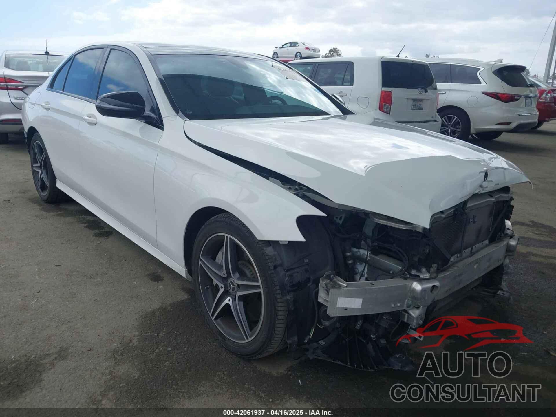 MERCEDES-BENZ E 300 2018 - WDDZF4JB0JA371240