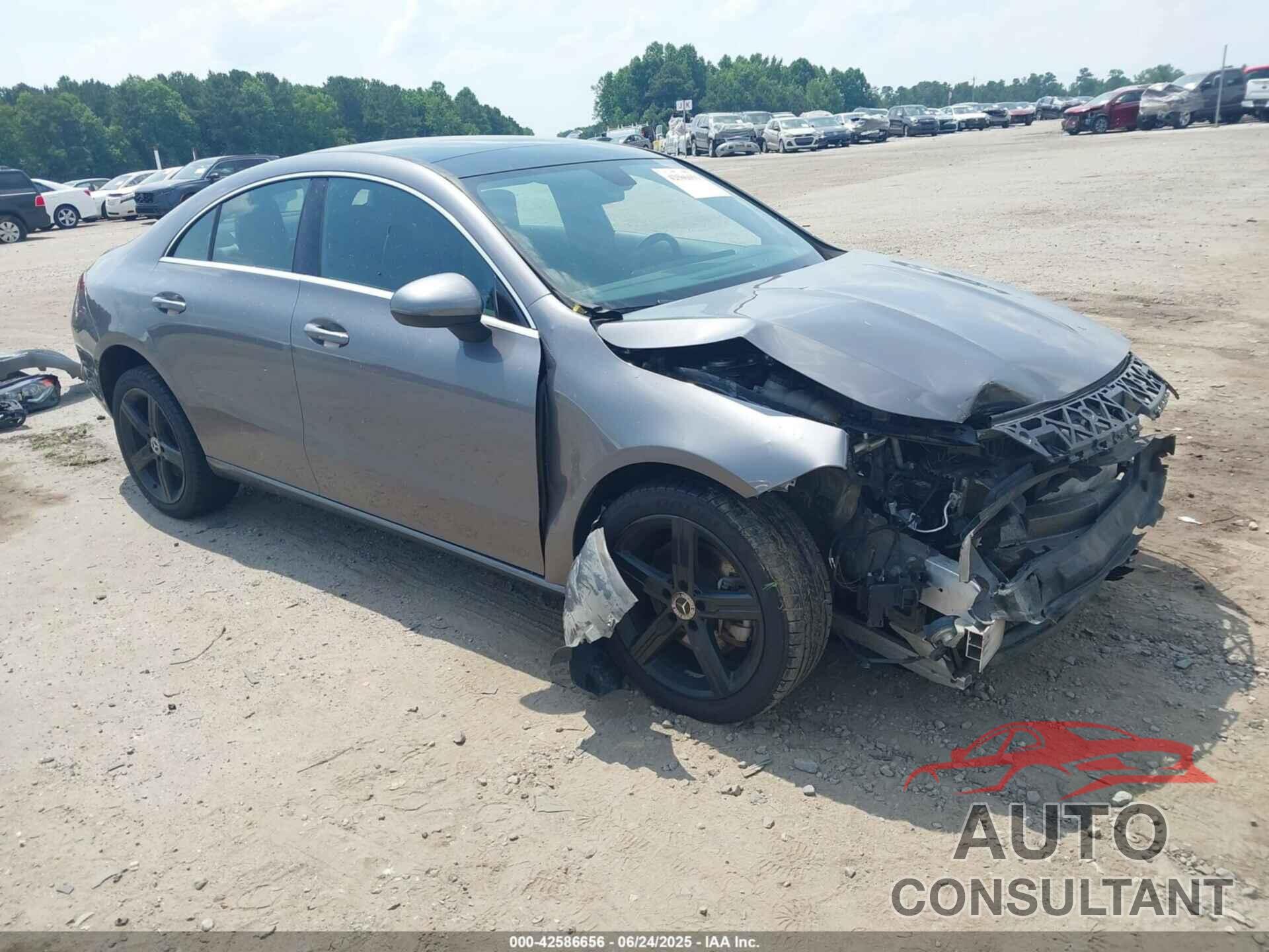 MERCEDES-BENZ CLA 250 2020 - WDD5J4HB8LN079172