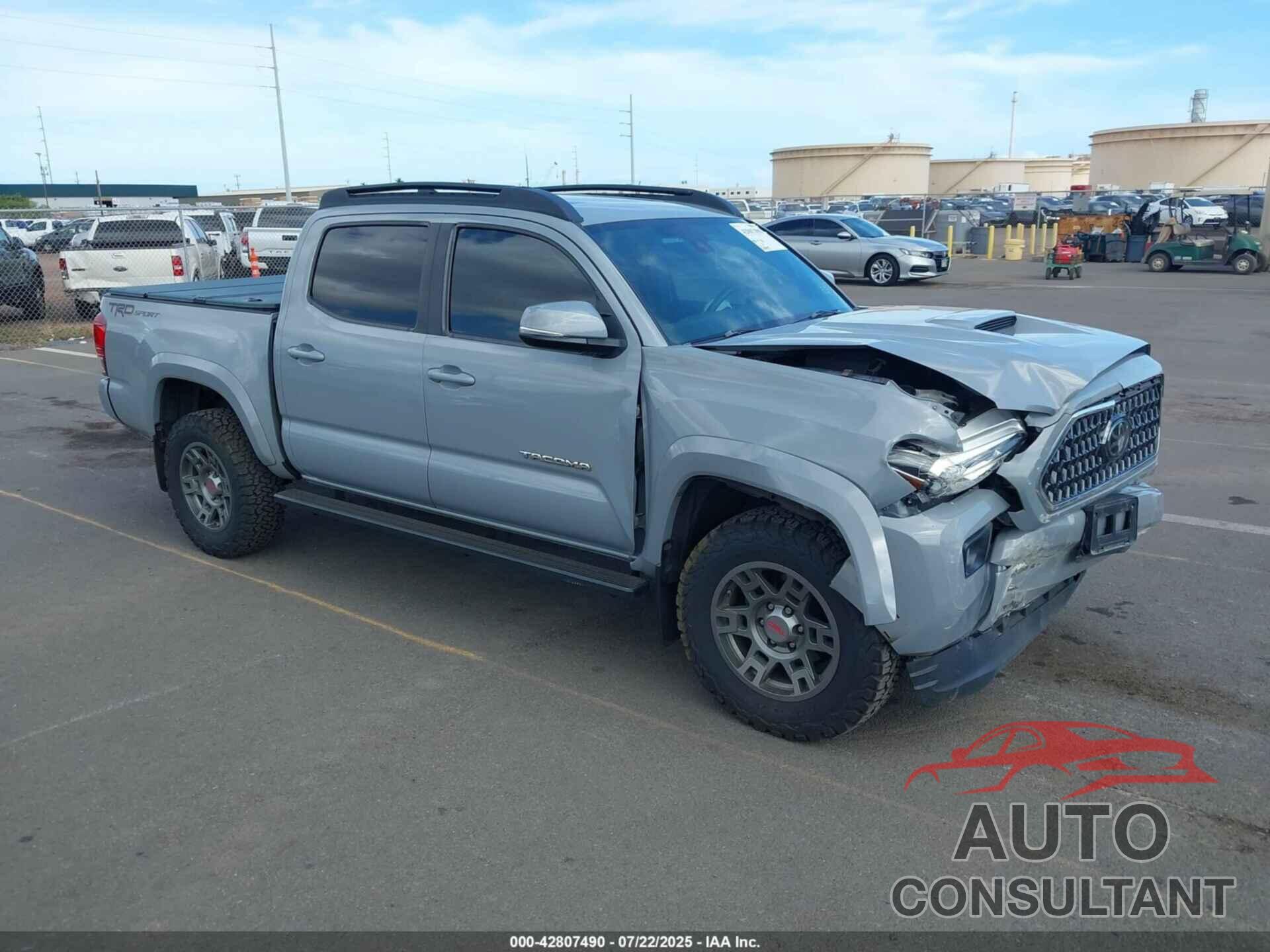 TOYOTA TACOMA 2018 - 3TMAZ5CN5JM074723