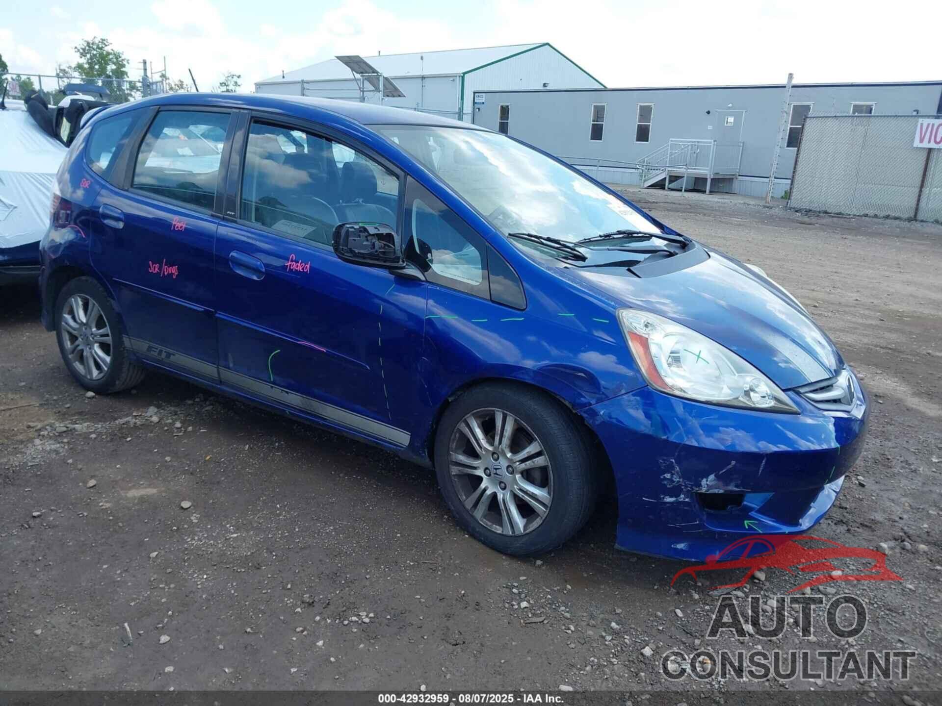 HONDA FIT 2009 - JHMGE88469S031159