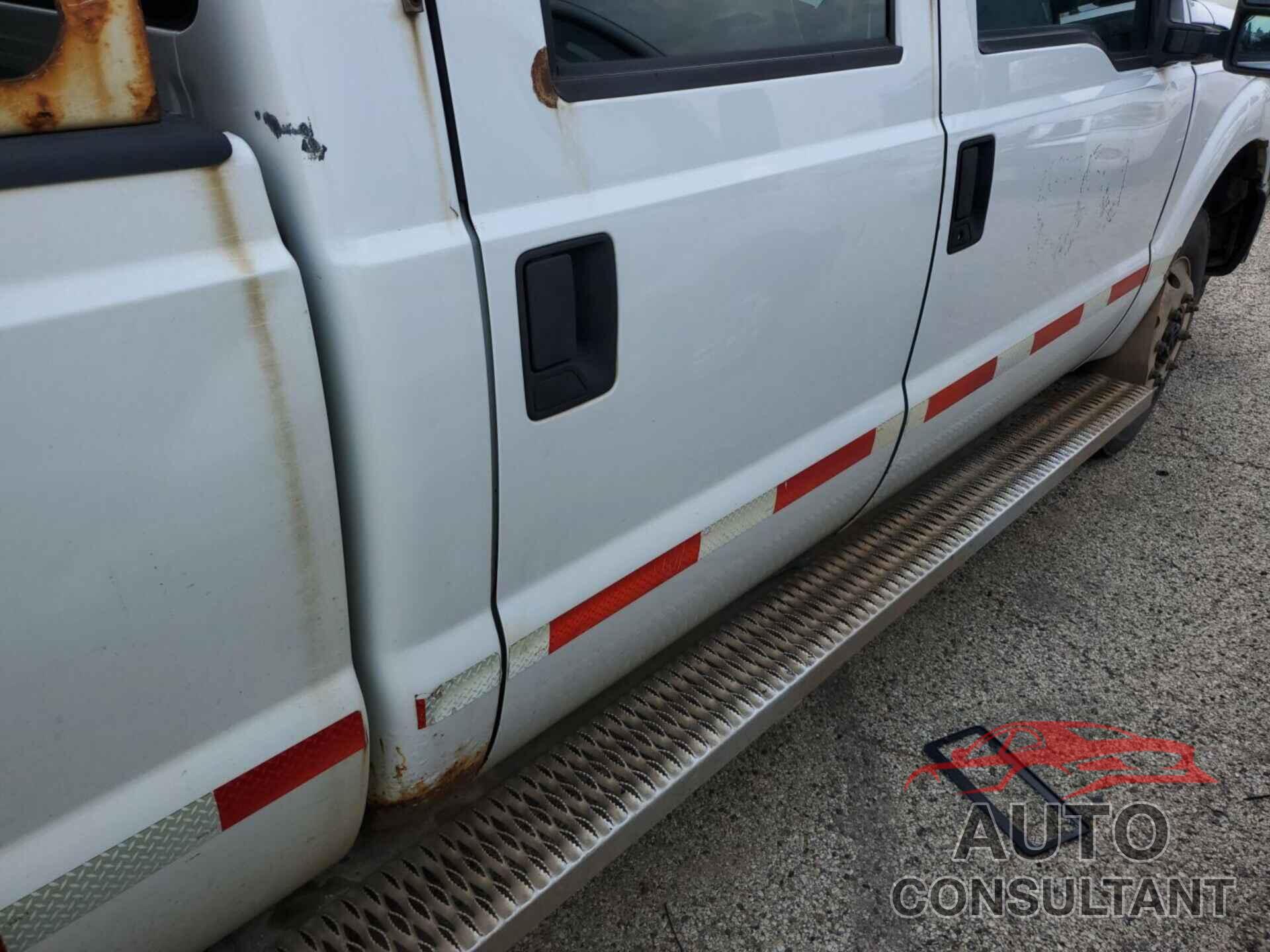FORD F-250 2012 - 1FT7W2B61CED22437