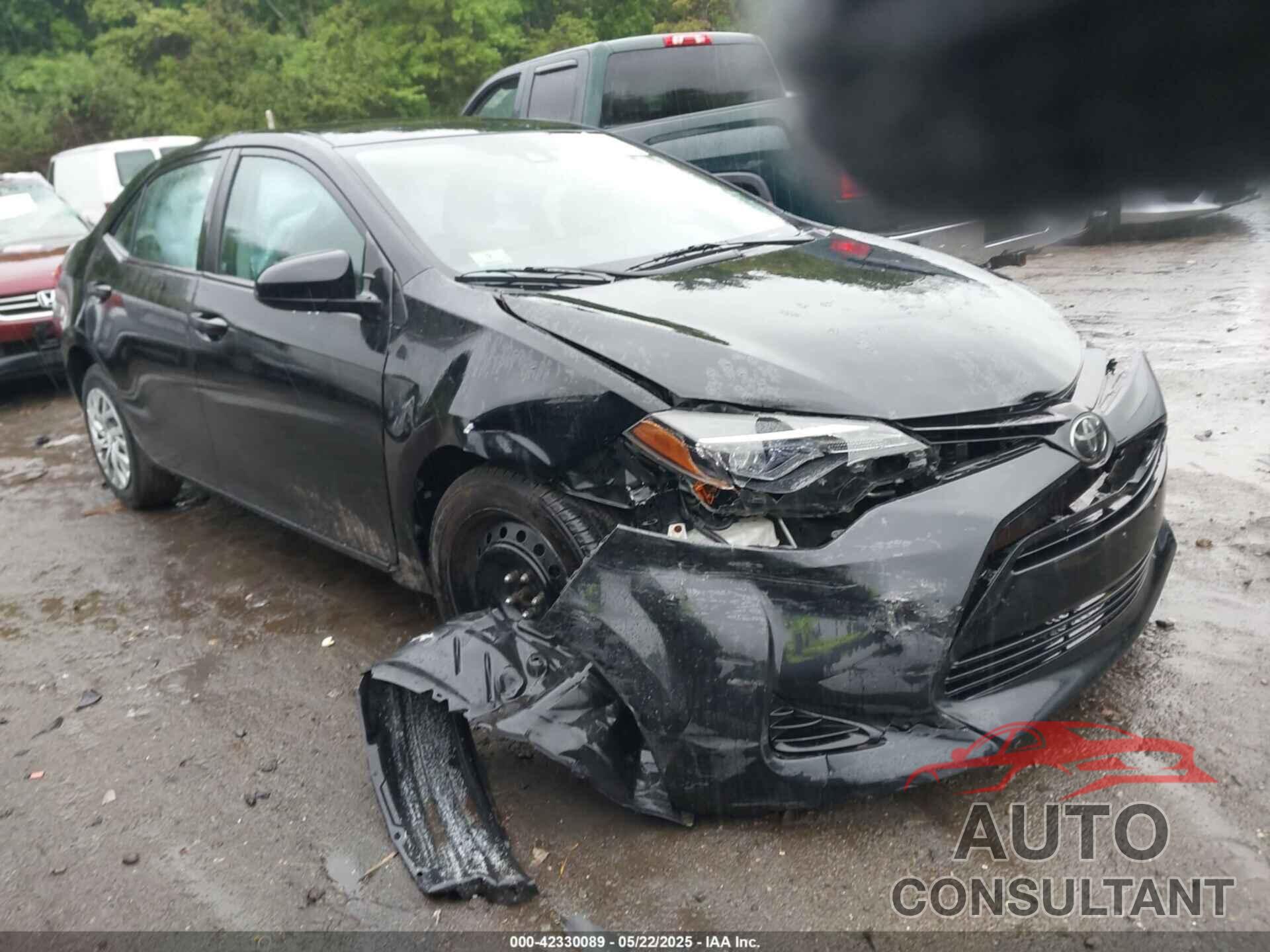 TOYOTA COROLLA 2018 - 2T1BURHE8JC970252