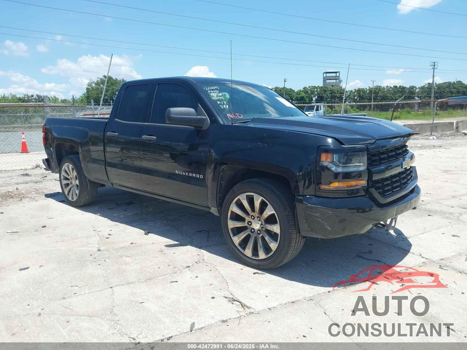 CHEVROLET SILVERADO 1500 2017 - 1GCRCPEC9HZ263024