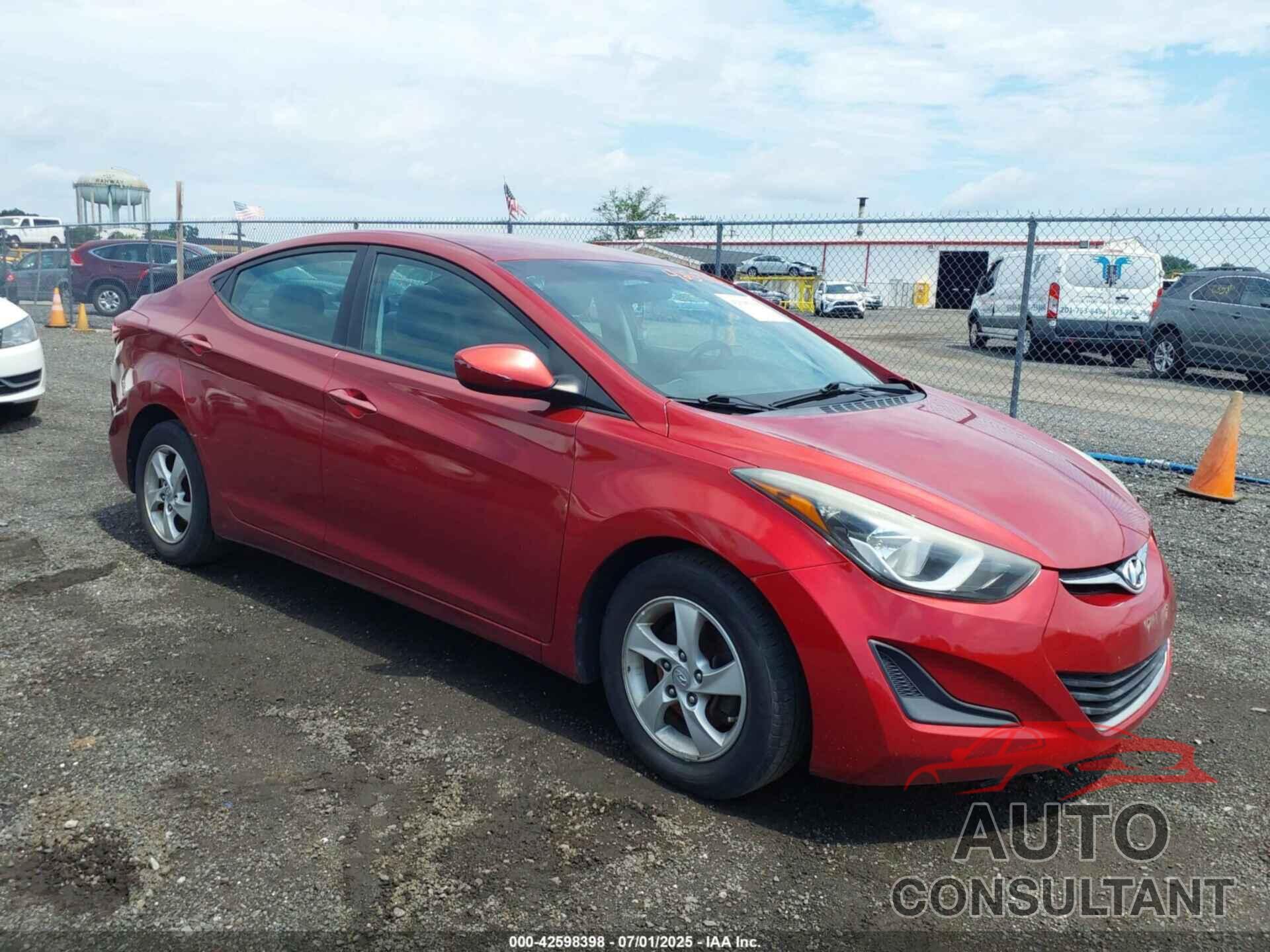 HYUNDAI ELANTRA 2015 - 5NPDH4AE3FH646639