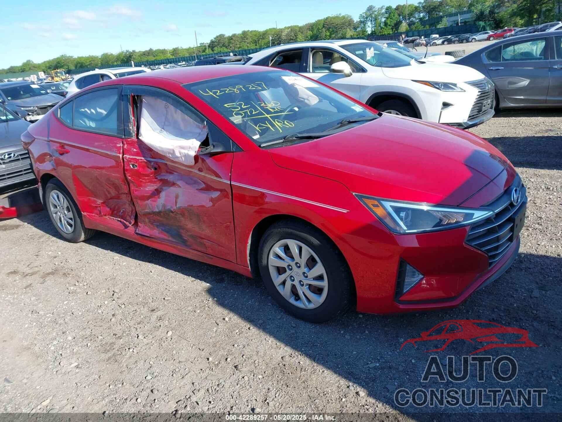 HYUNDAI ELANTRA 2020 - 5NPD74LF2LH617525
