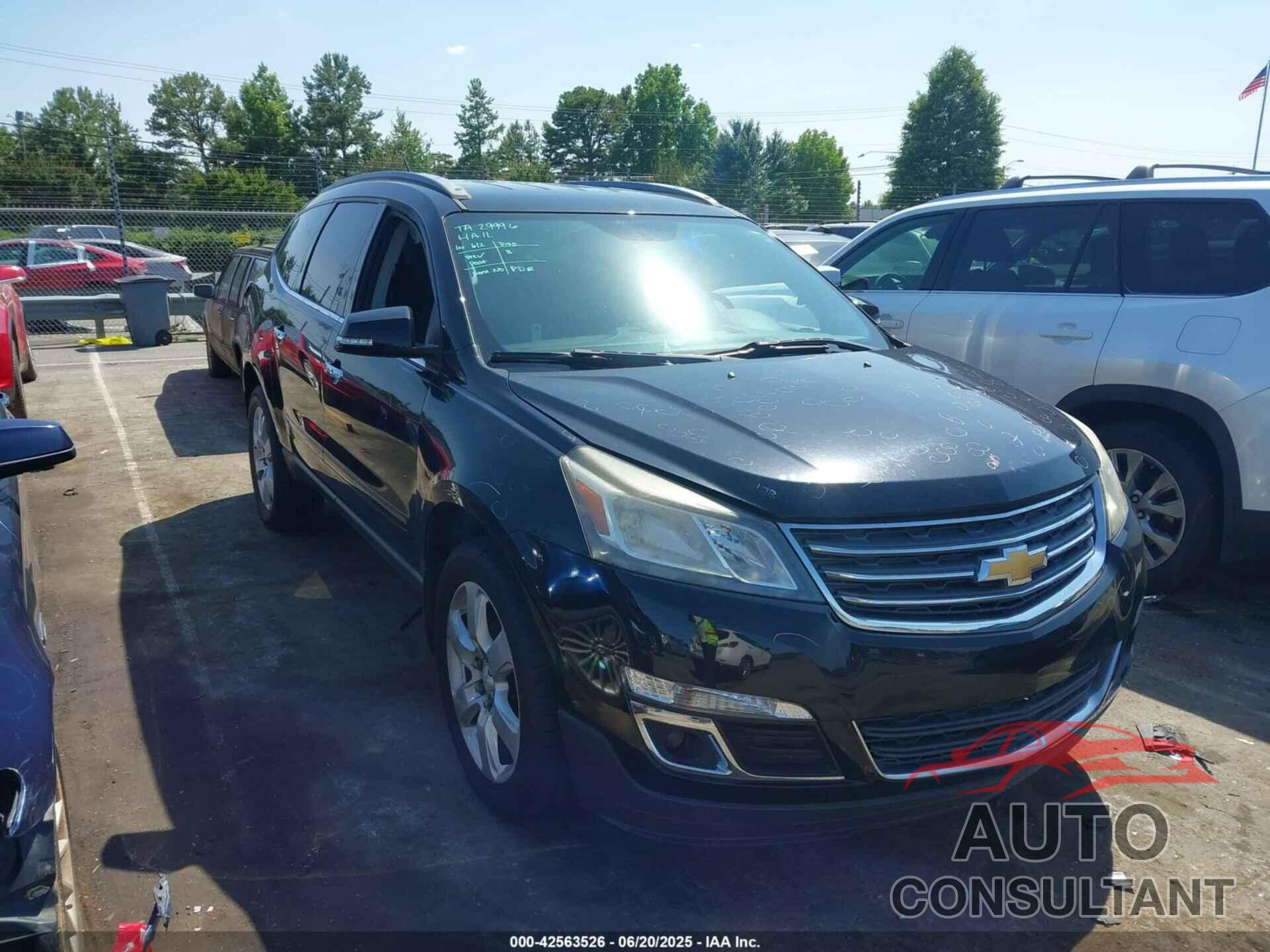 CHEVROLET TRAVERSE 2017 - 1GNKRGKD9HJ305338