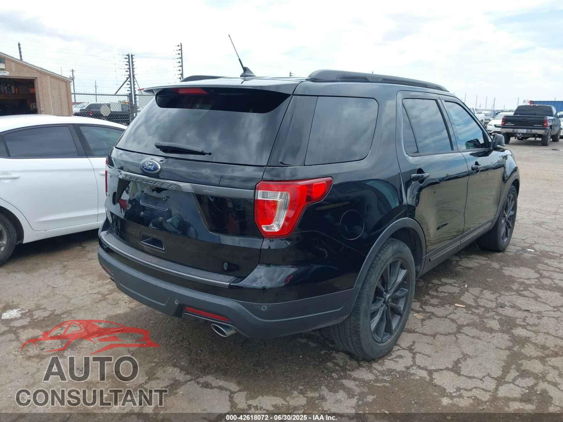 FORD EXPLORER 2018 - 1FM5K7D87JGB55450