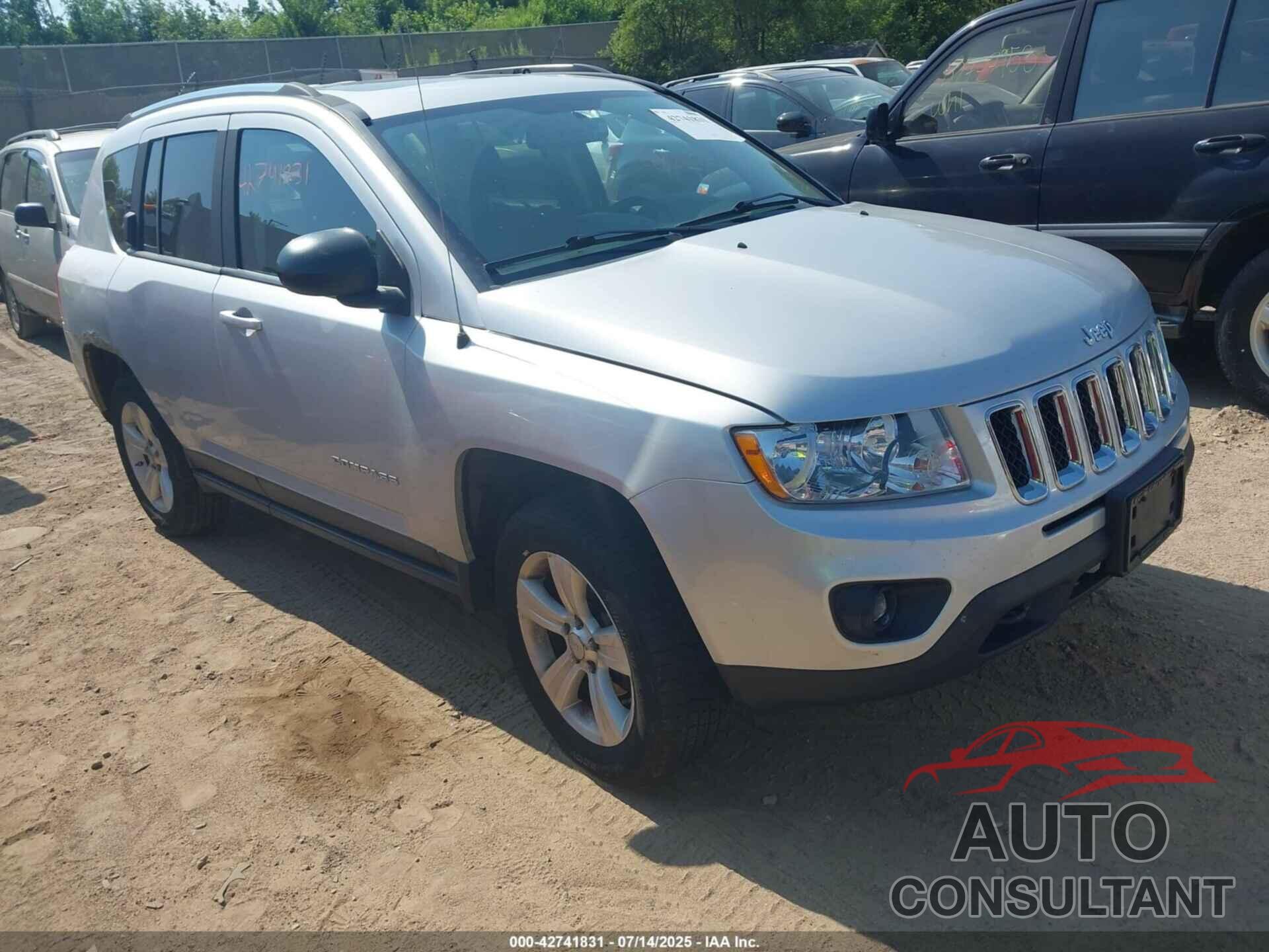 JEEP COMPASS 2011 - 1J4NF5FB2BD263946