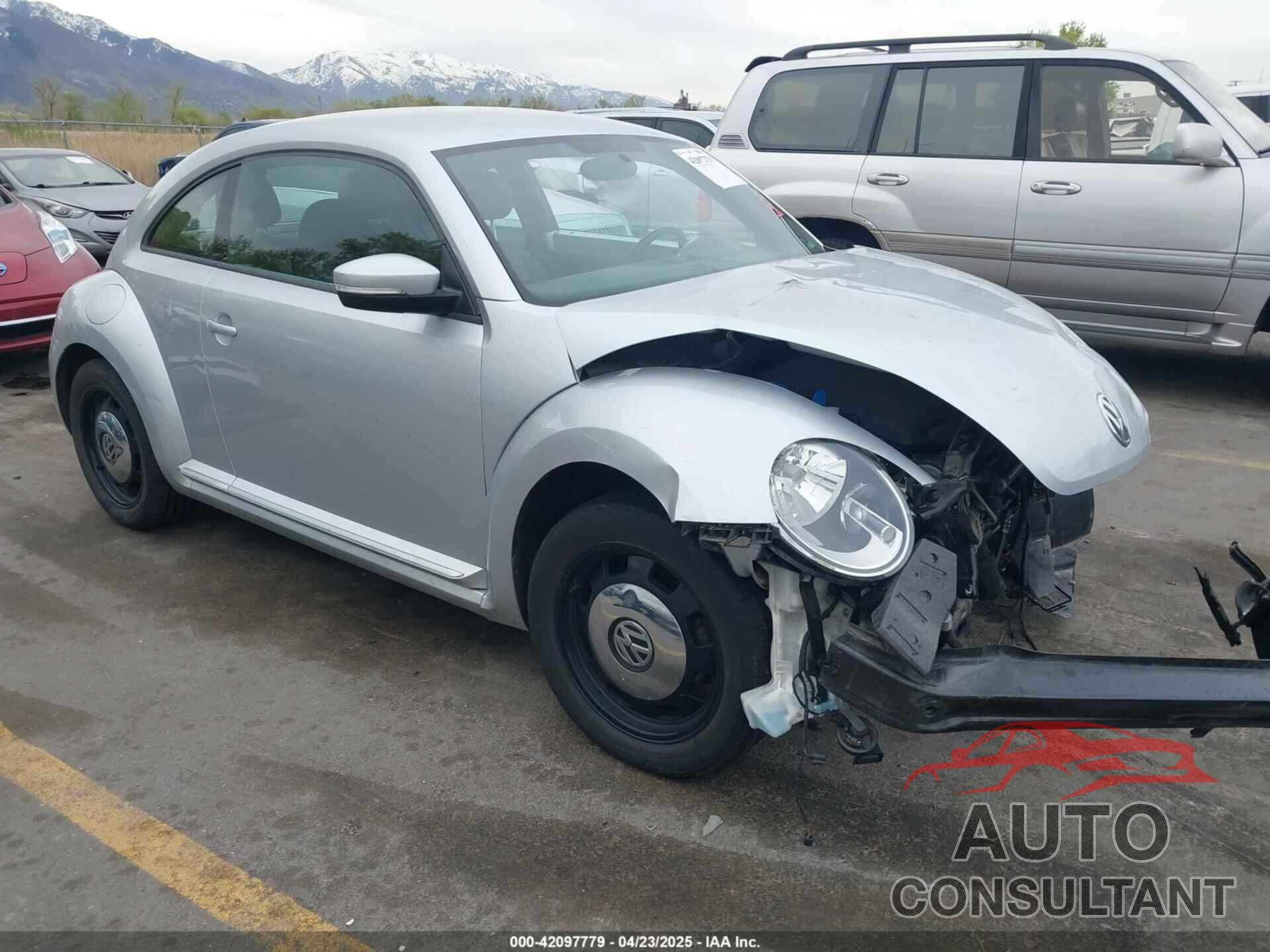 VOLKSWAGEN BEETLE 2013 - 3VWHX7ATXDM658134