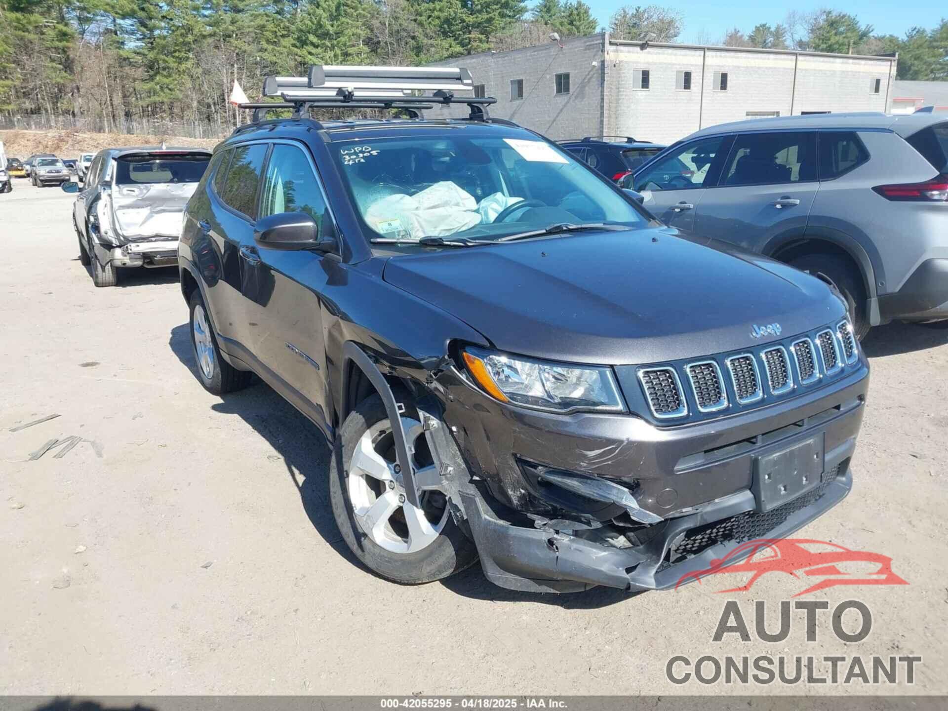 JEEP COMPASS 2018 - 3C4NJDBB3JT401720
