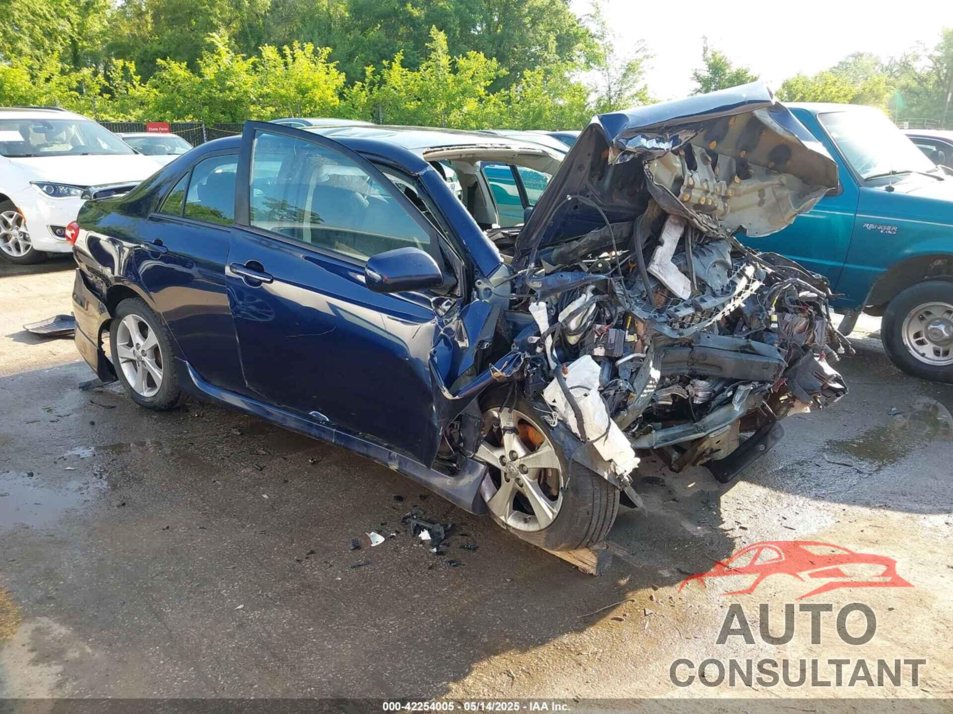 TOYOTA COROLLA 2013 - 2T1BU4EE2DC955399