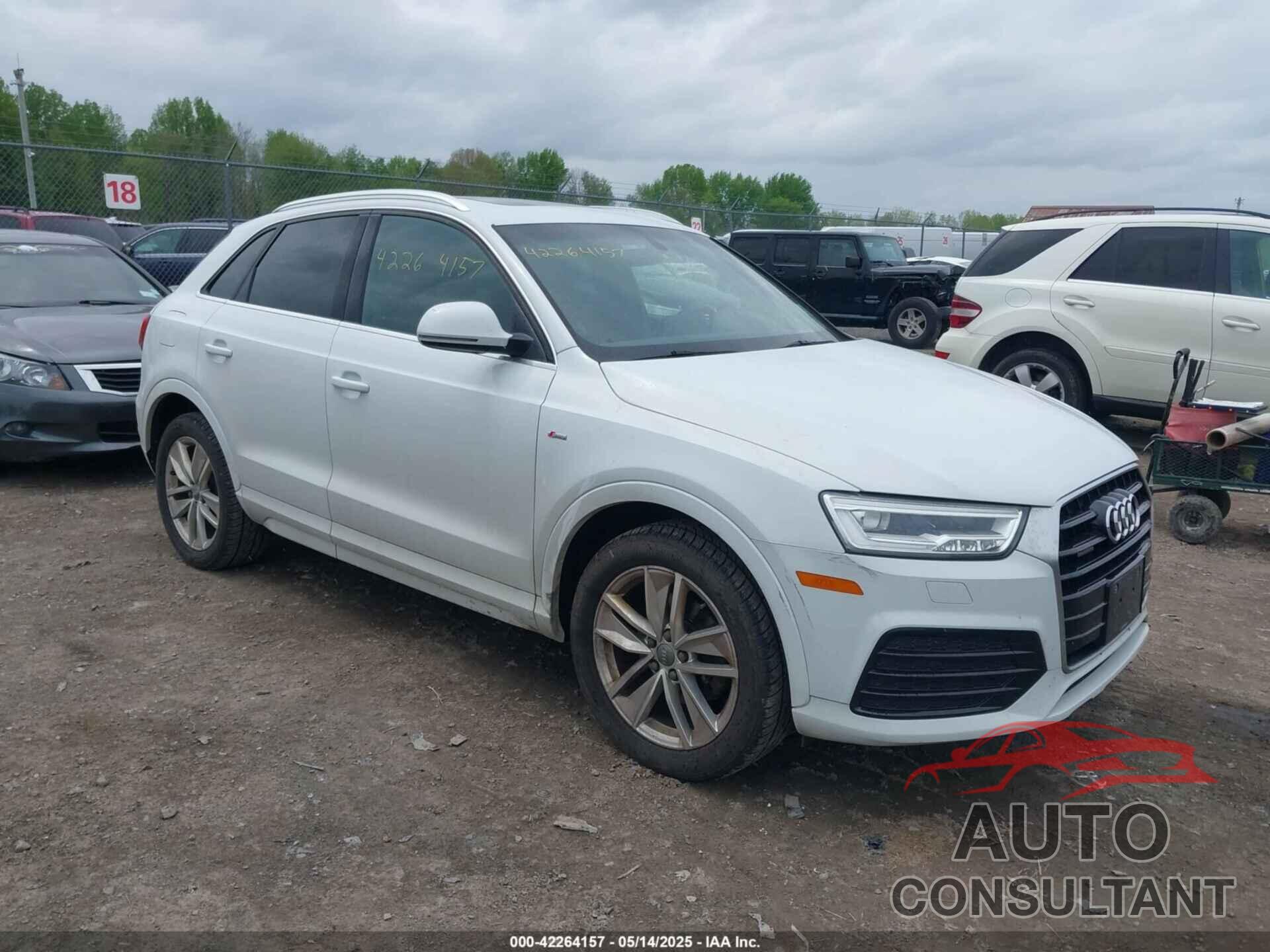 AUDI Q3 2018 - WA1JCCFSXJR019670