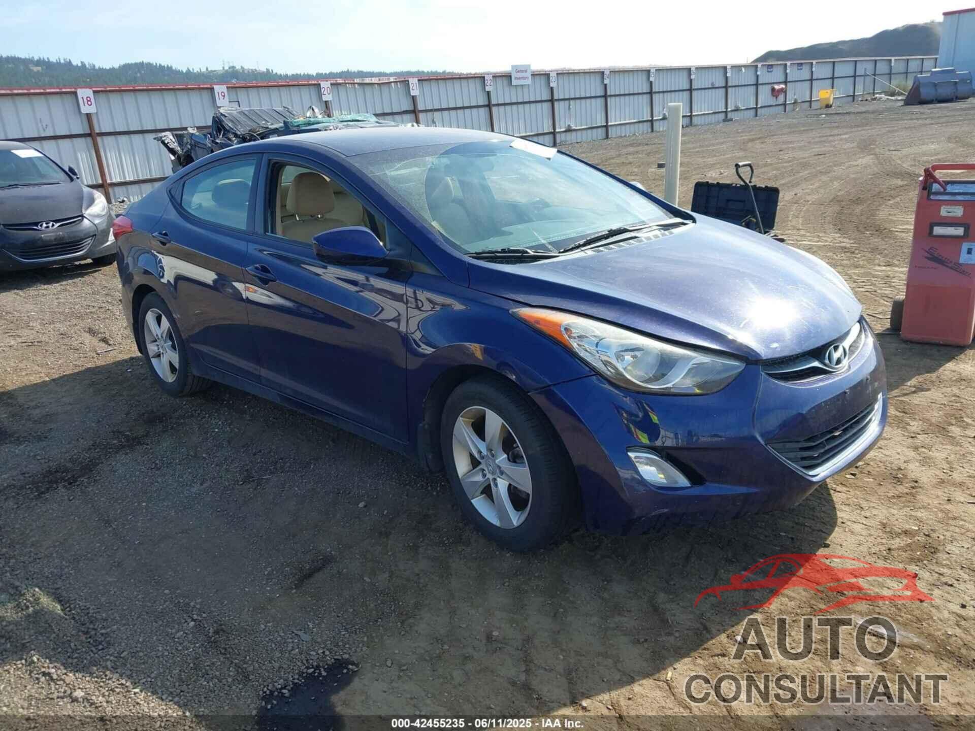 HYUNDAI ELANTRA 2013 - 5NPDH4AE1DH172624