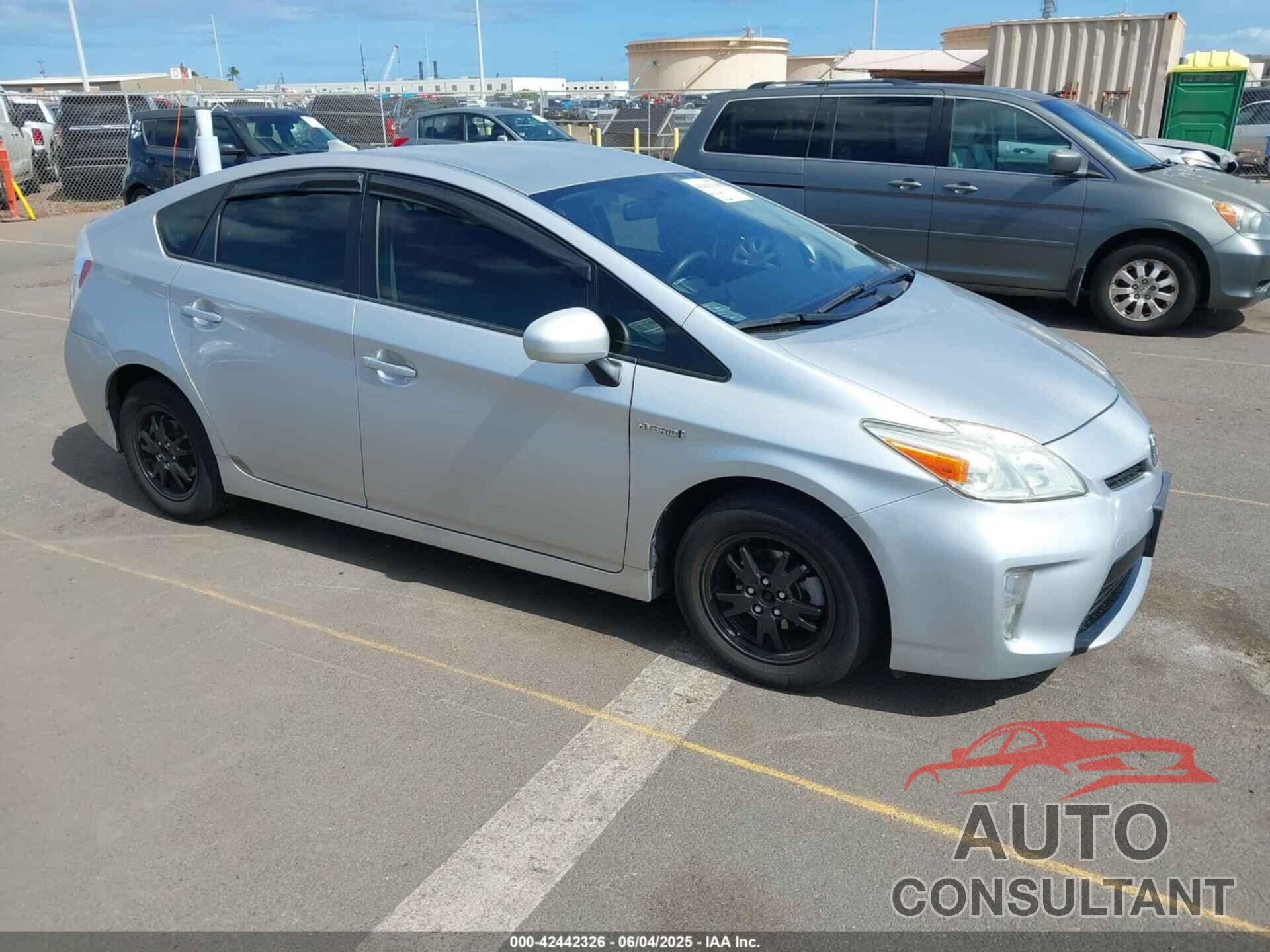 TOYOTA PRIUS 2013 - JTDKN3DU8D0337000