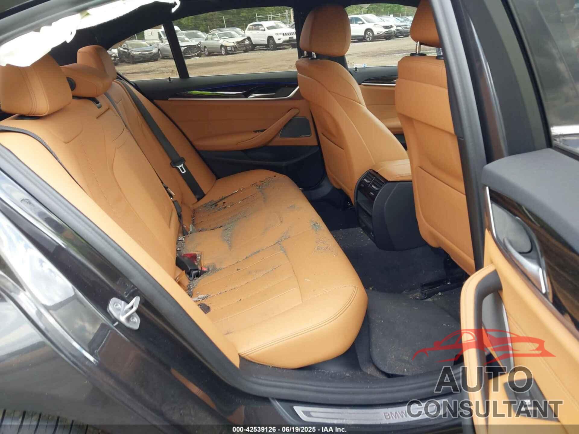 BMW 5 SERIES 2023 - WBA13BJ07PCL27152