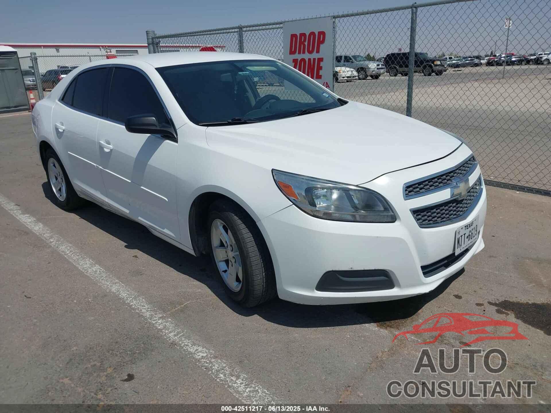 CHEVROLET MALIBU 2013 - 1G11B5SA0DF158769