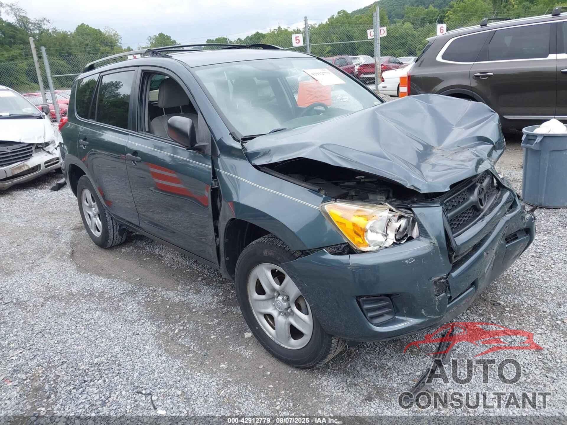 TOYOTA RAV4 2009 - JTMBF33V795004627